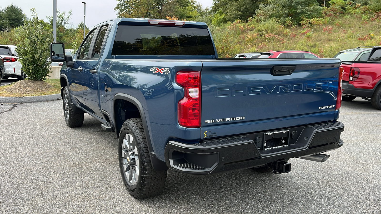 2025 Chevrolet Silverado 2500HD Custom 3