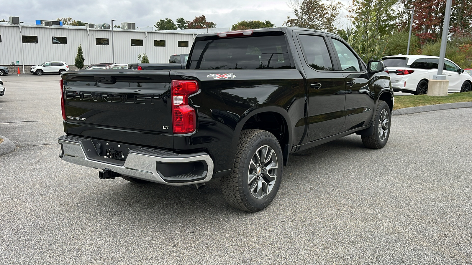 2025 Chevrolet Silverado 1500 LT 5