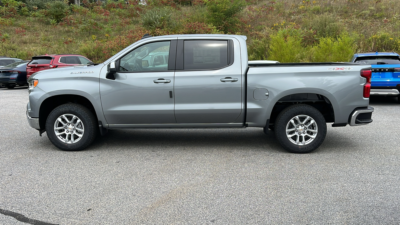 2025 Chevrolet Silverado 1500 LT 2