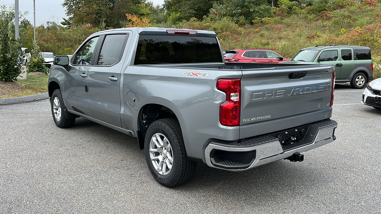 2025 Chevrolet Silverado 1500 LT 3