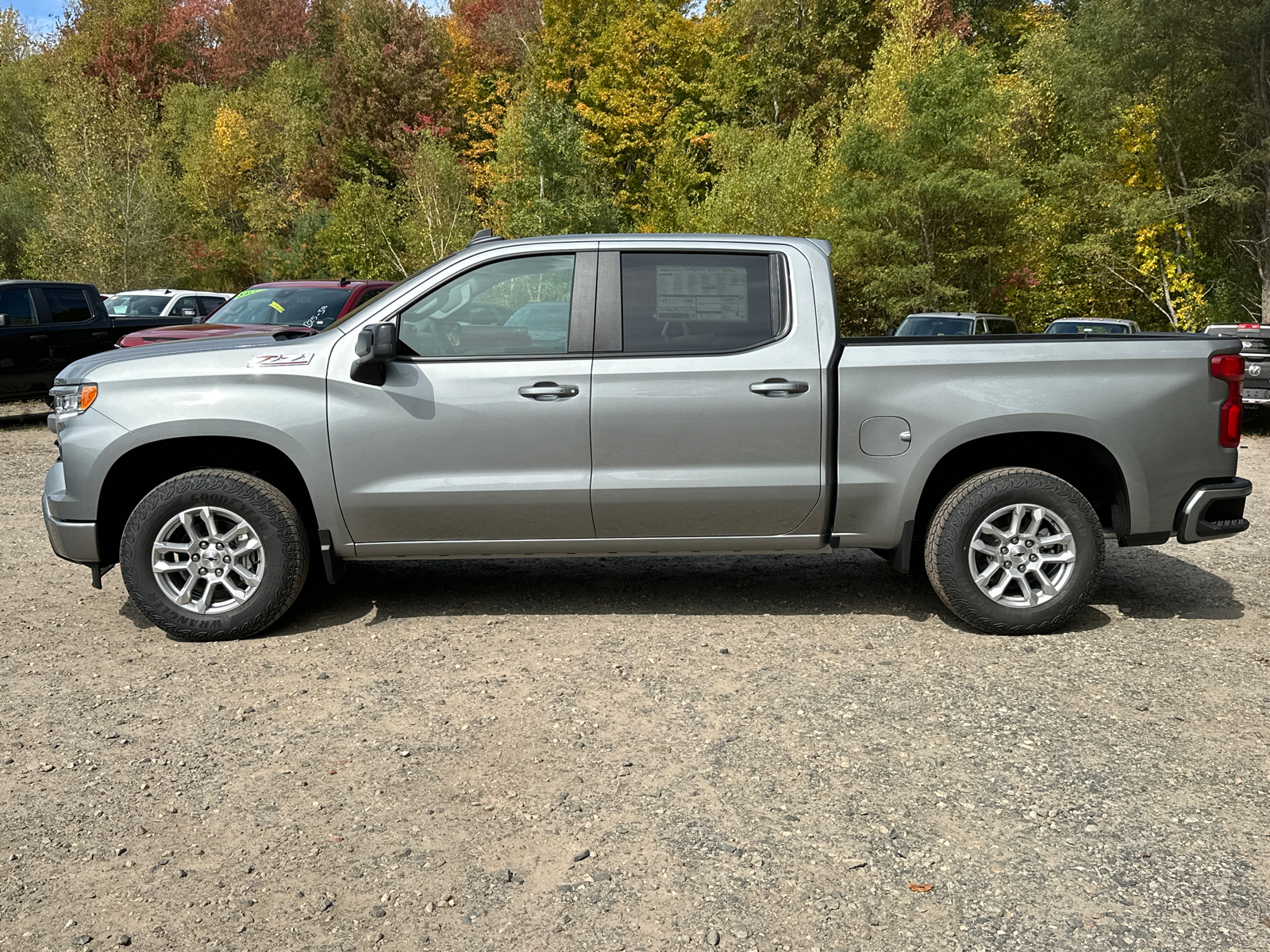 2025 Chevrolet Silverado 1500 RST 2