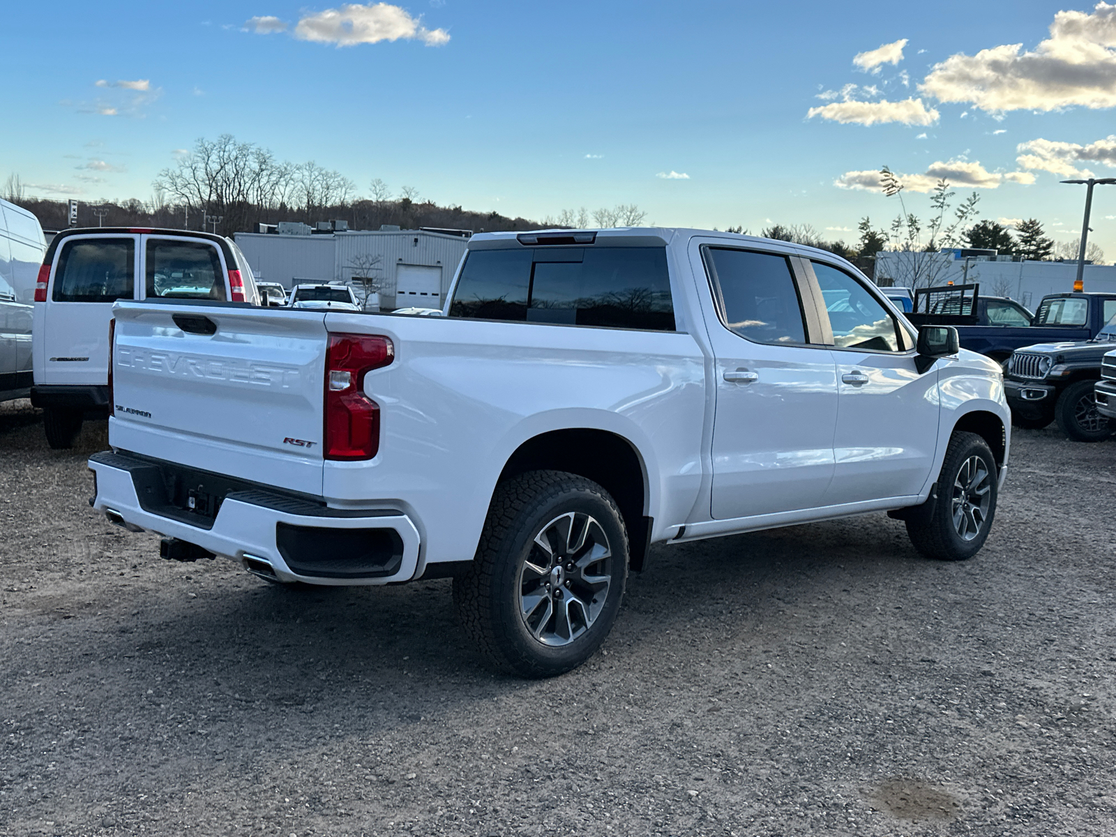 2025 Chevrolet Silverado 1500 RST 4