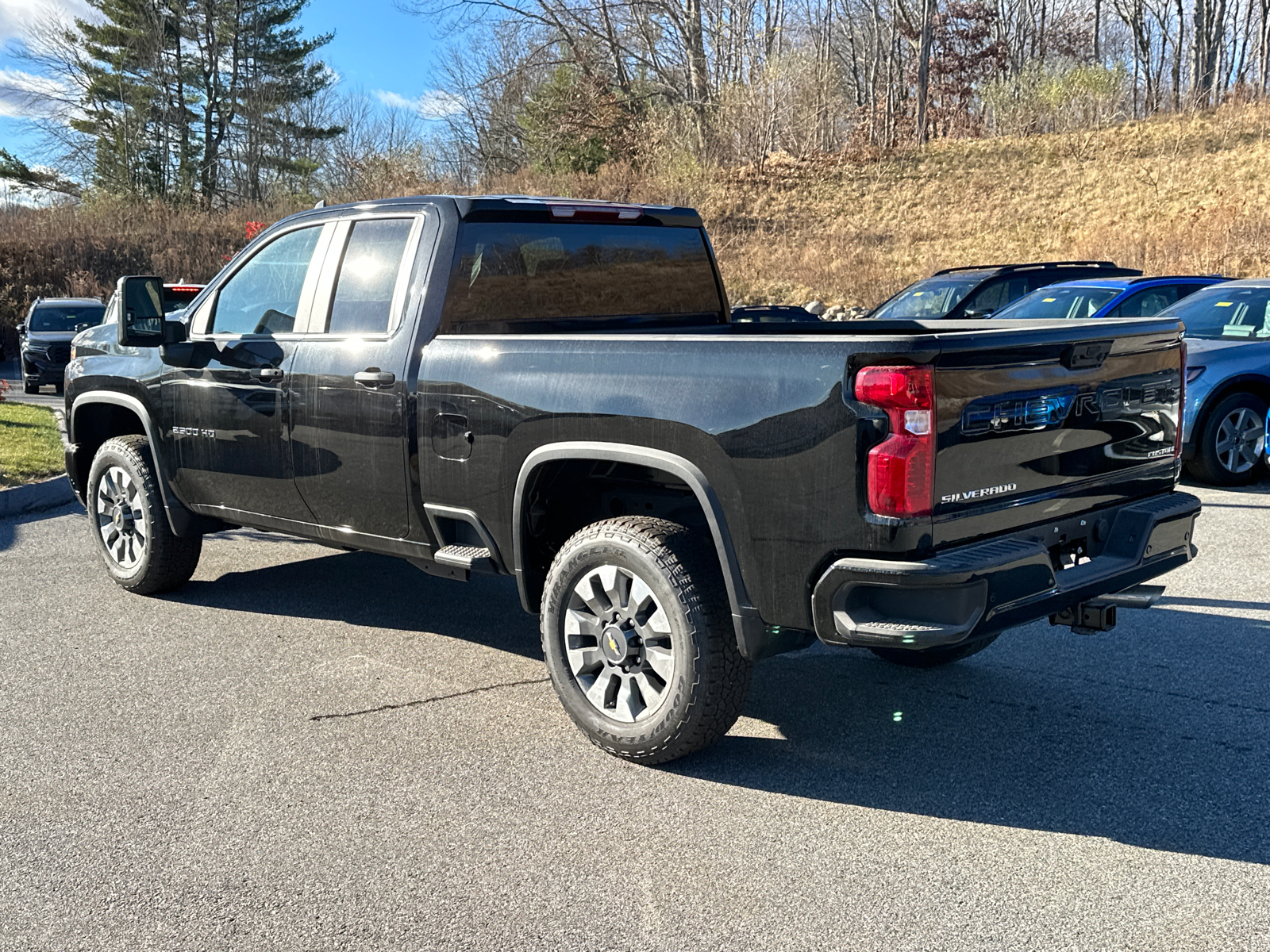 2025 Chevrolet Silverado 2500HD Custom 2