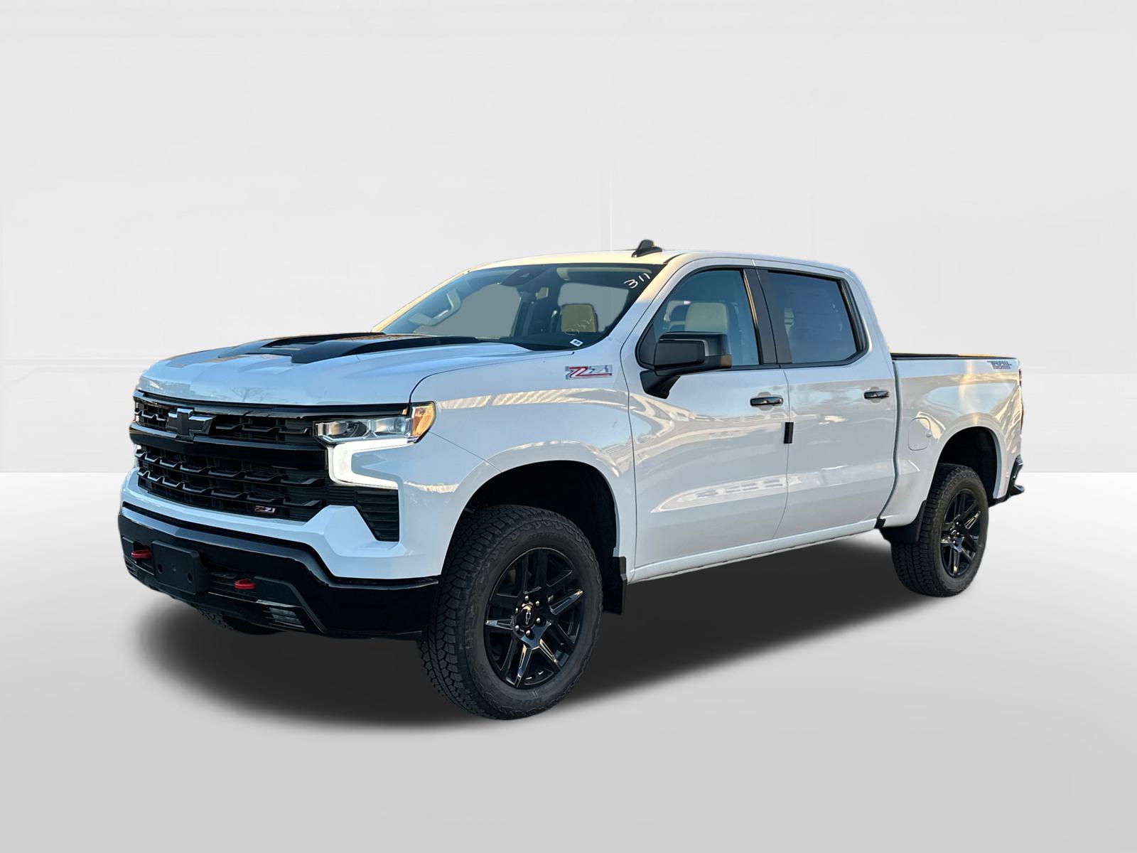 2025 Chevrolet Silverado 1500 LT Trail Boss 1