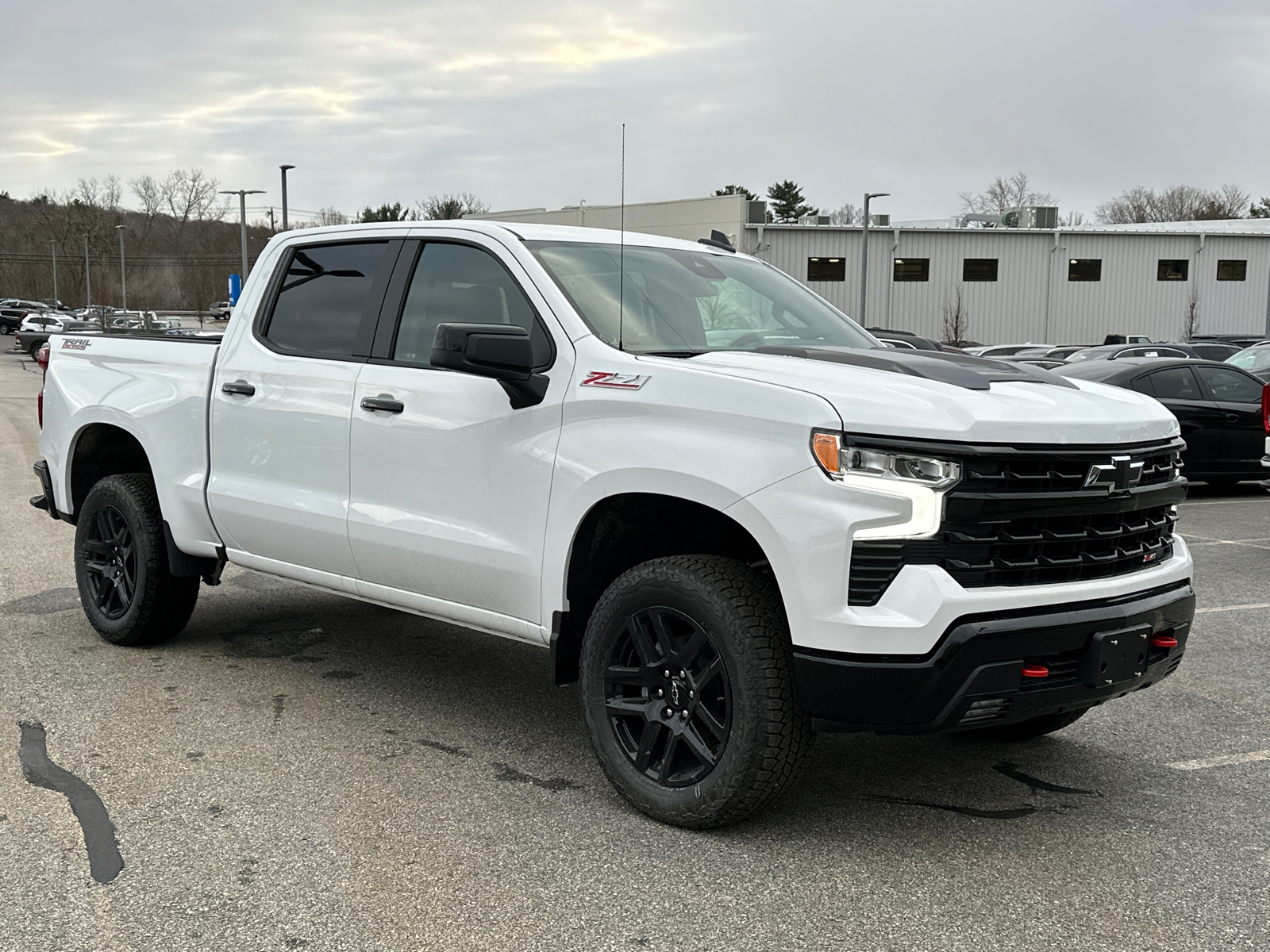 2025 Chevrolet Silverado 1500 LT Trail Boss 5