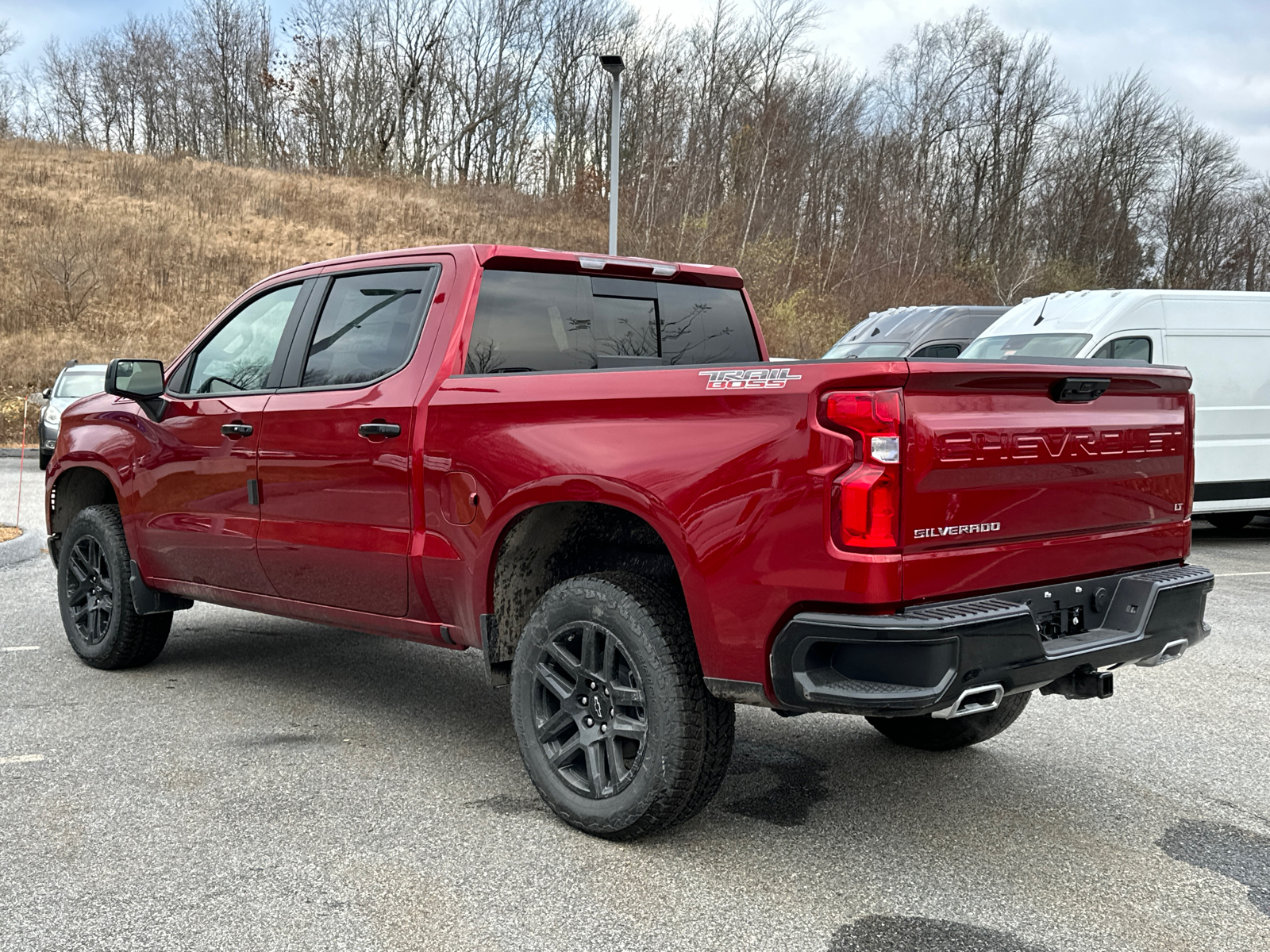 2025 Chevrolet Silverado 1500 LT Trail Boss 2