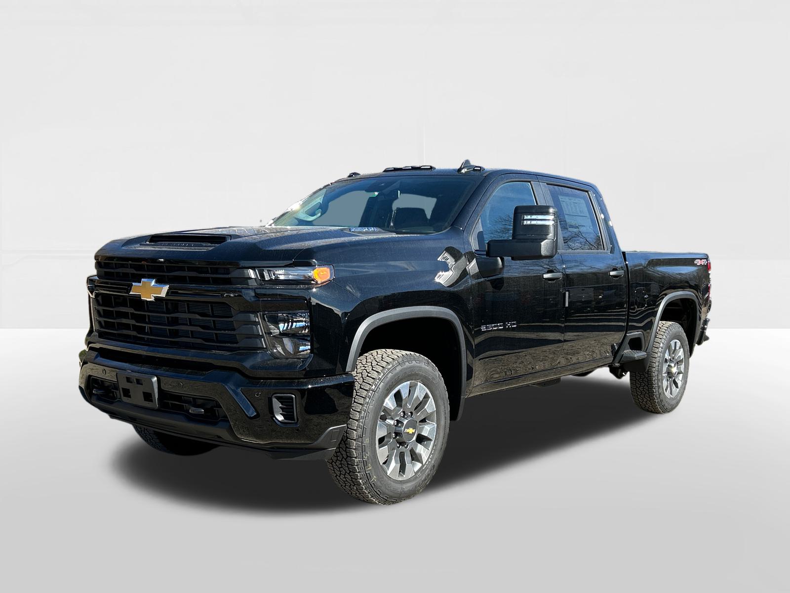 2025 Chevrolet Silverado 2500HD Custom 1