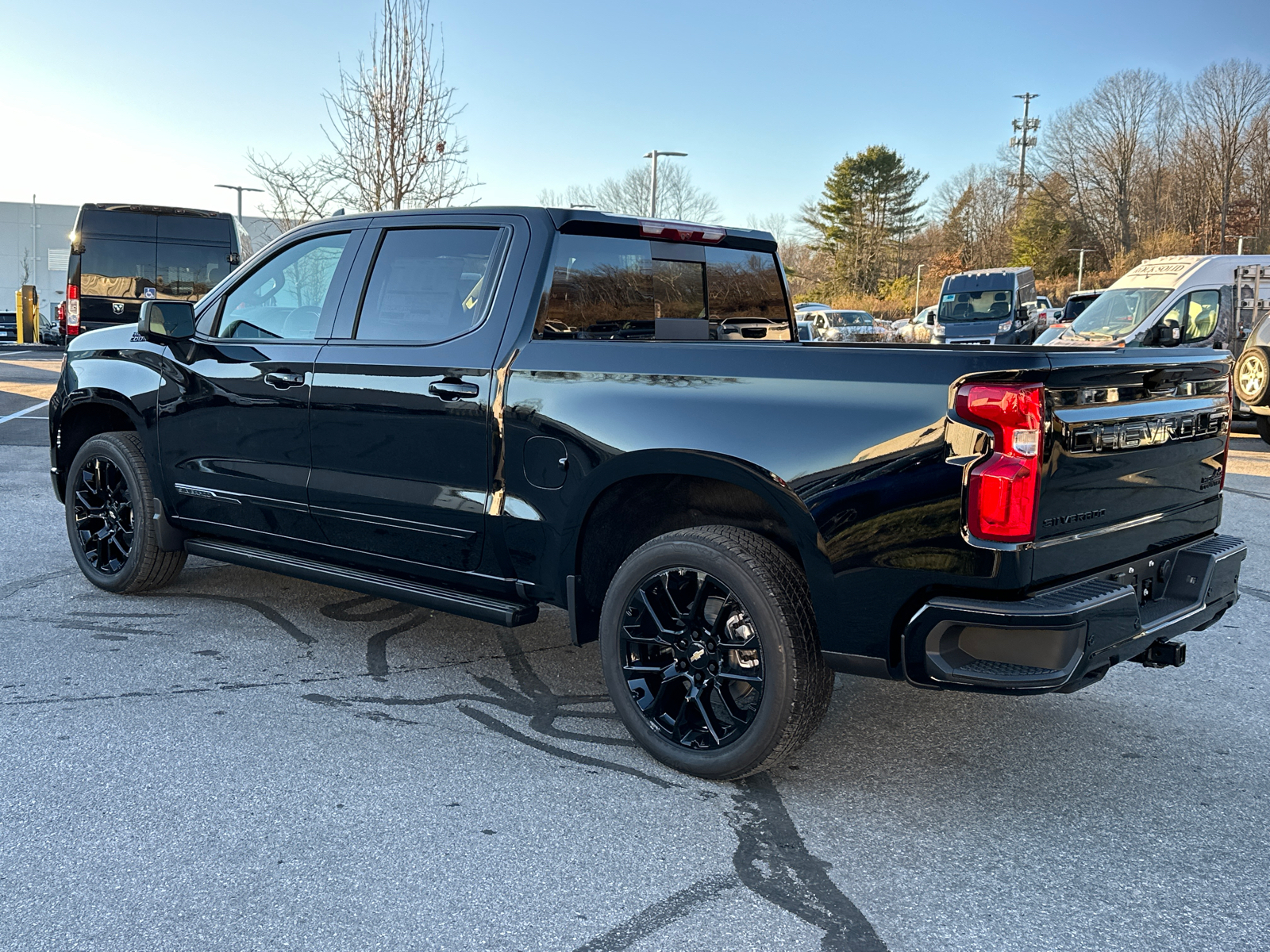 2025 Chevrolet Silverado 1500 High Country 2