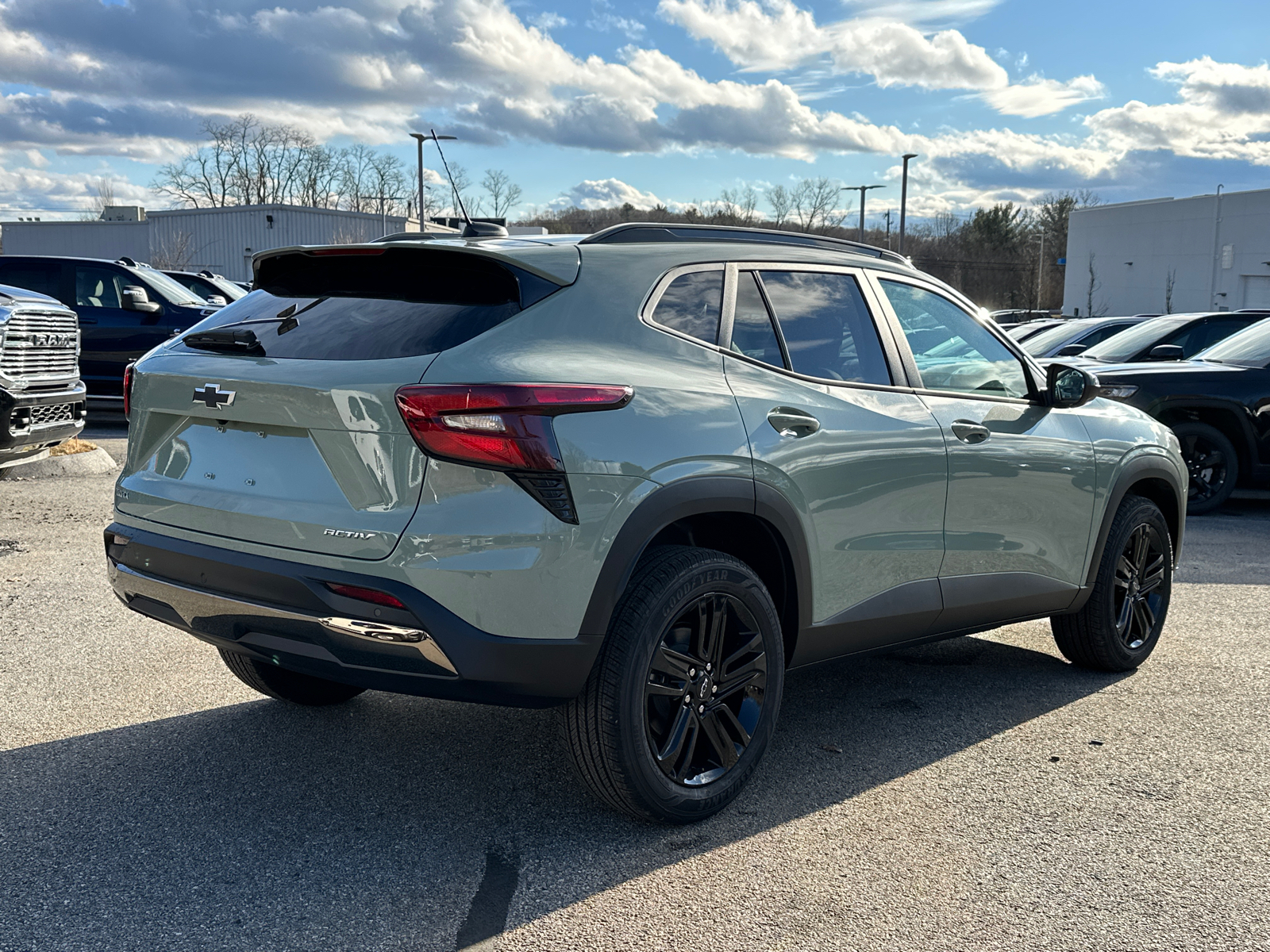 2025 Chevrolet Trax ACTIV 4