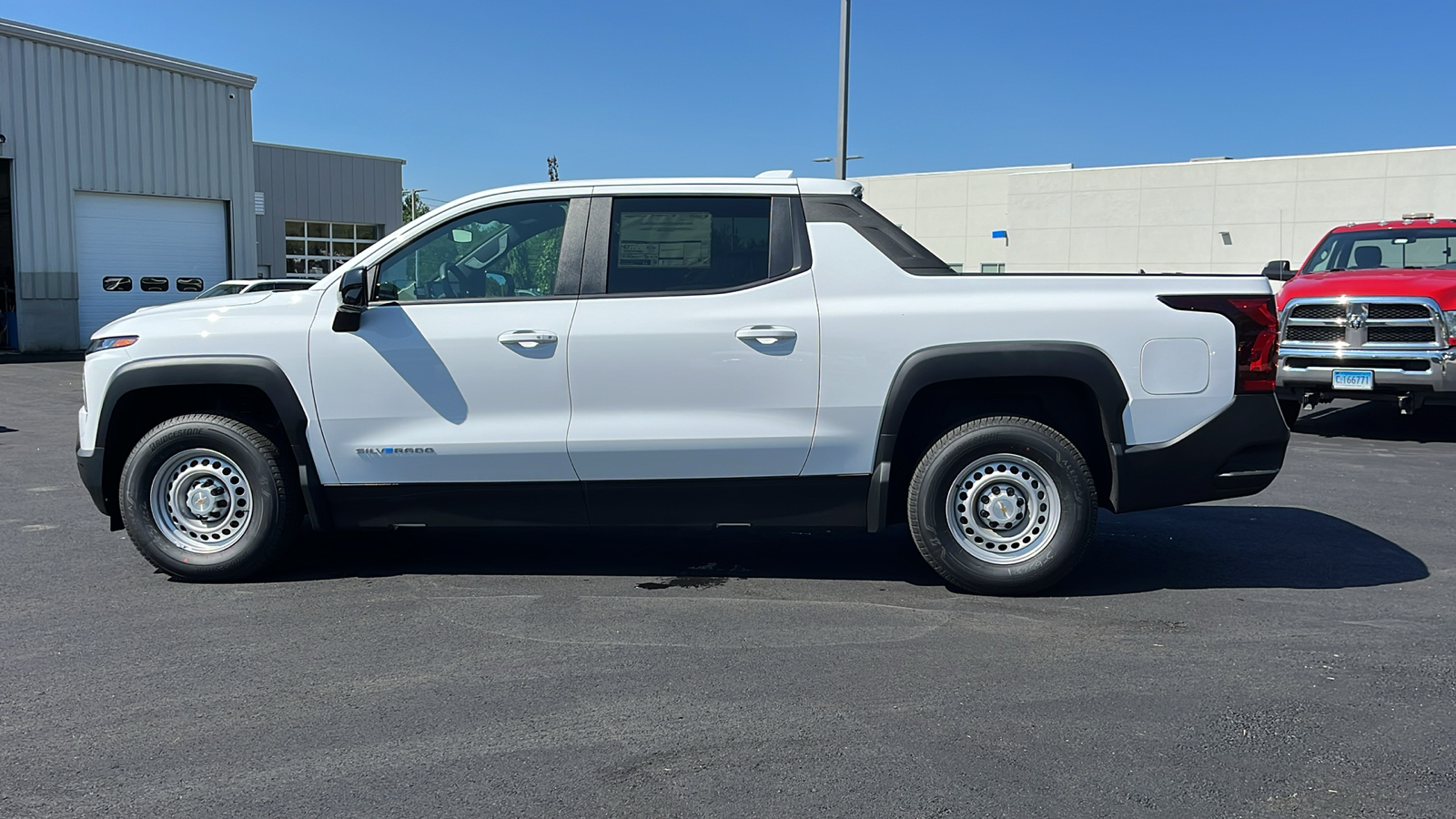 2024 Chevrolet Silverado EV Work Truck 8