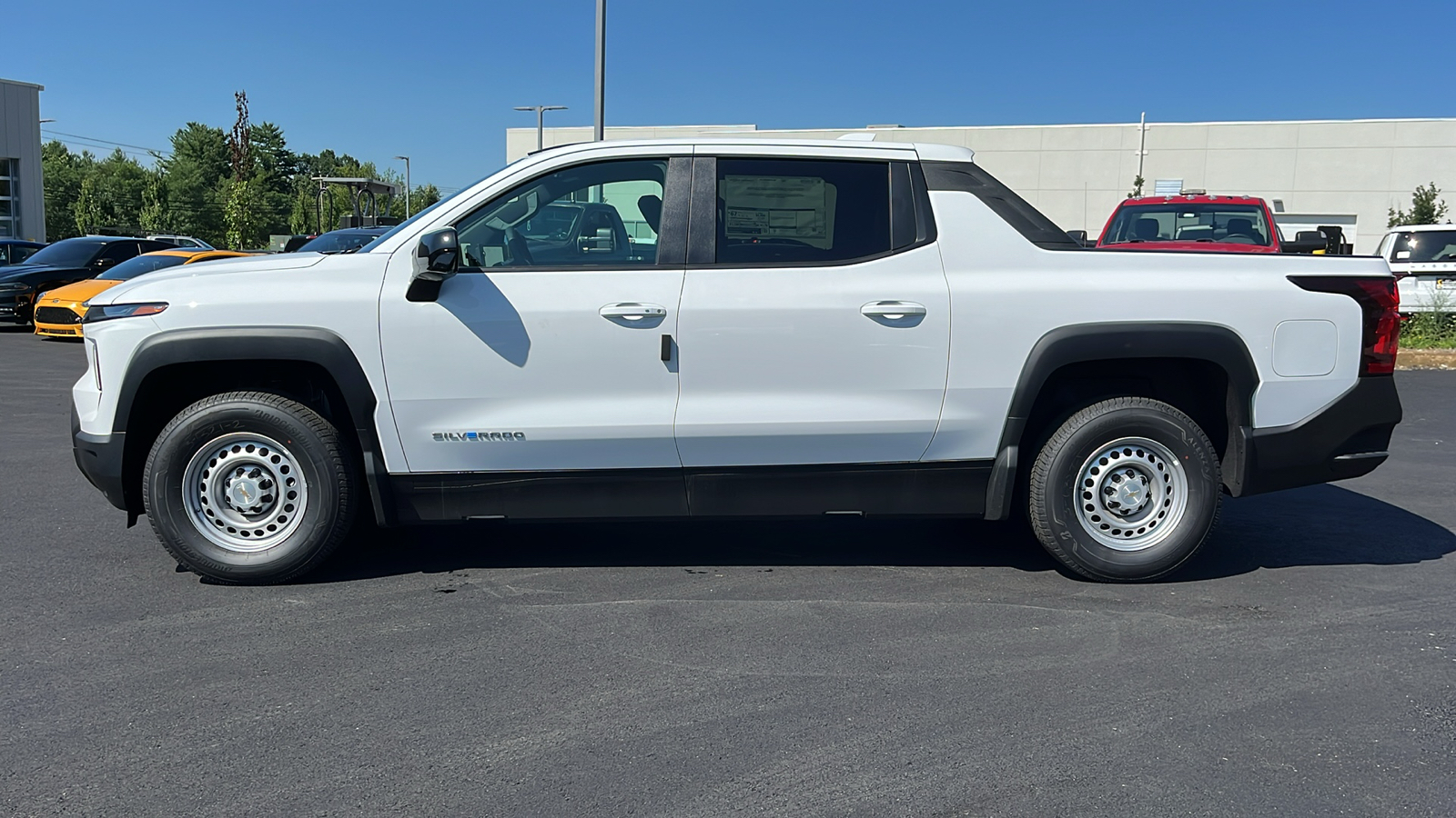 2024 Chevrolet Silverado EV Work Truck 8