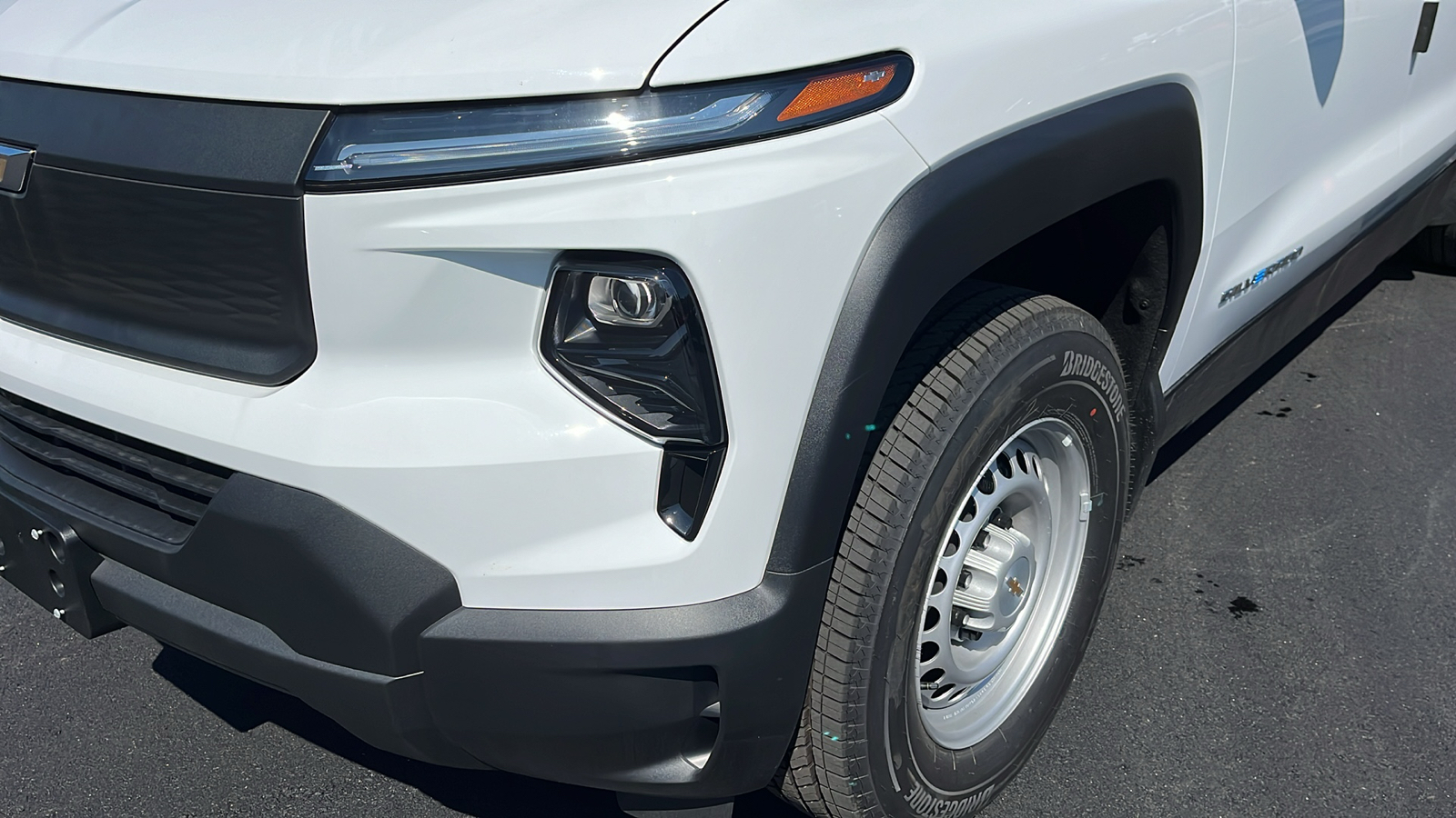 2024 Chevrolet Silverado EV Work Truck 9