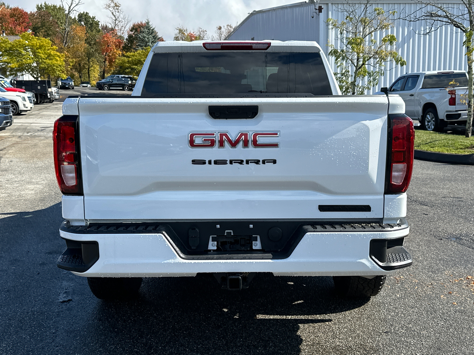 2024 GMC Sierra 1500 Elevation 3