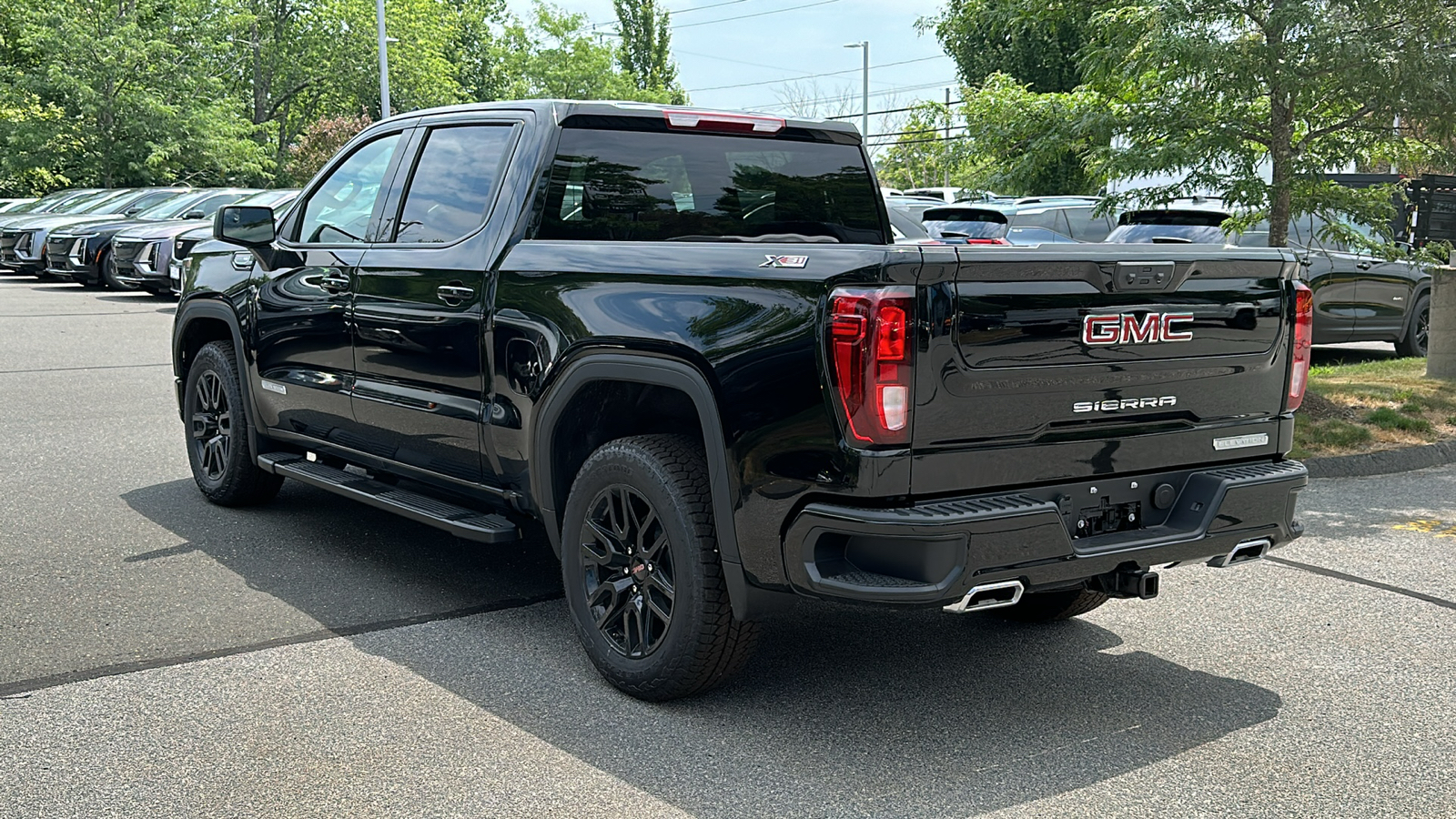 2024 GMC Sierra 1500 Elevation 4