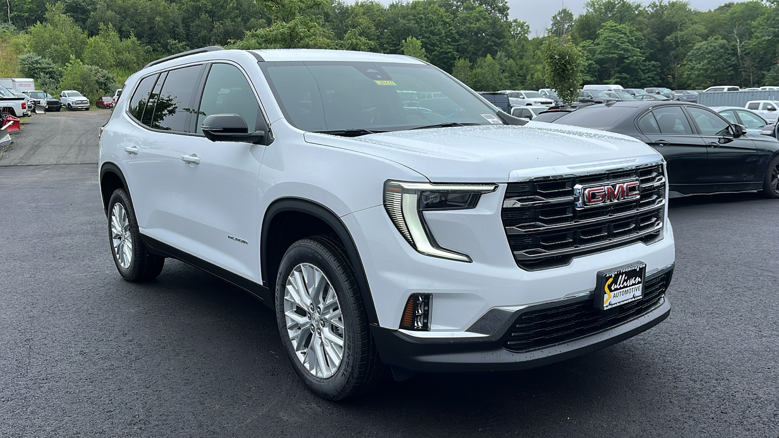 2024 GMC Acadia Elevation 3