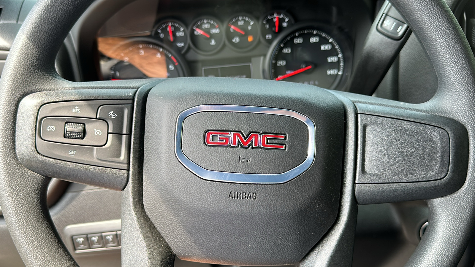 2024 GMC Sierra 3500HD Pro 9