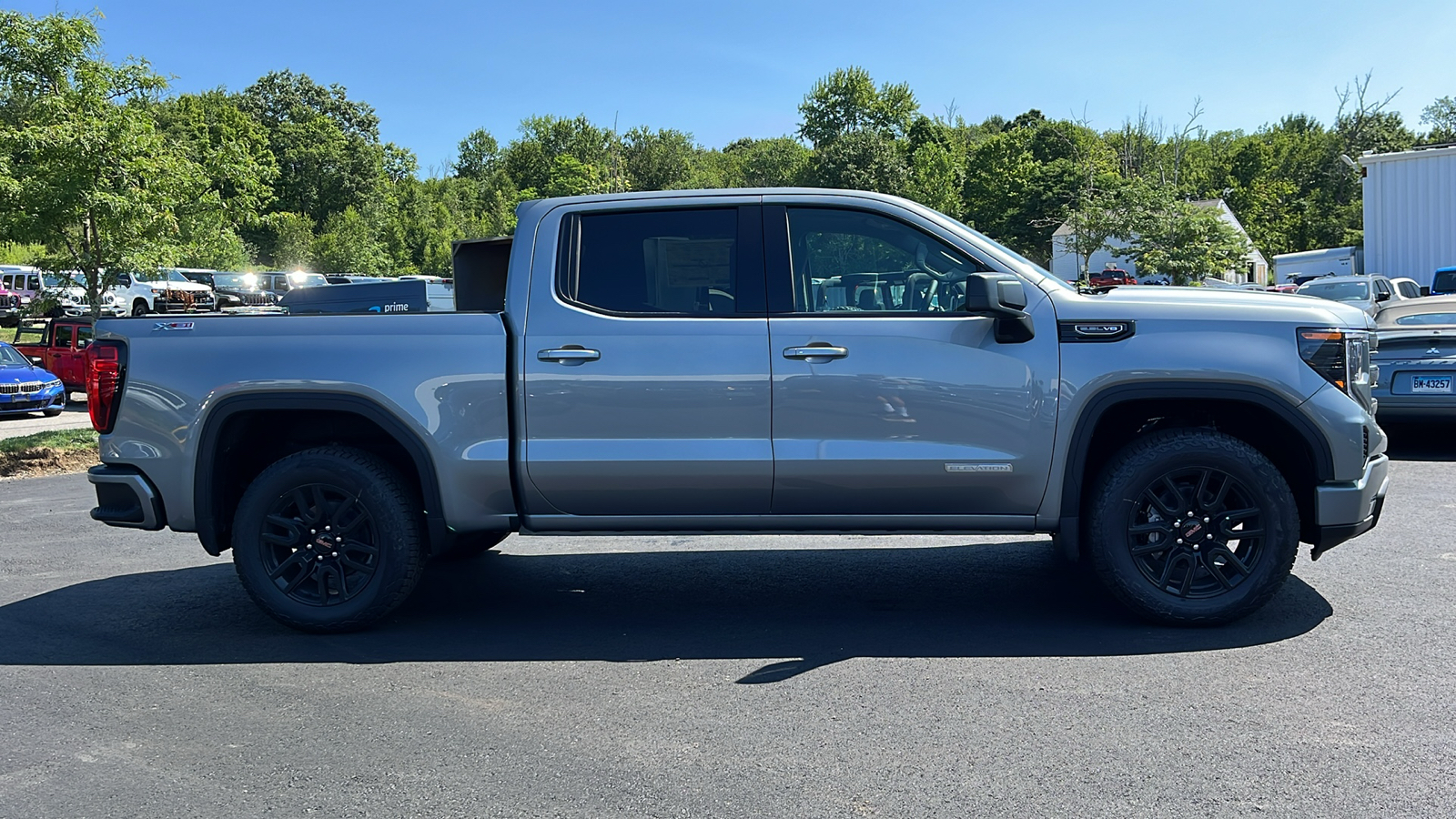 2024 GMC Sierra 1500 Elevation 4