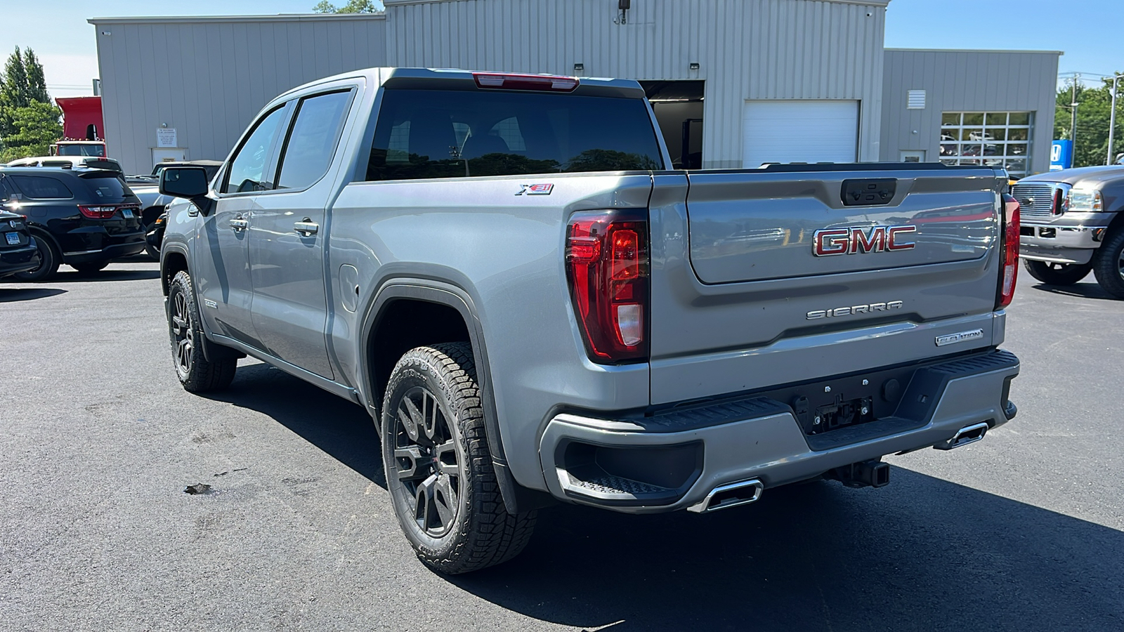 2024 GMC Sierra 1500 Elevation 7