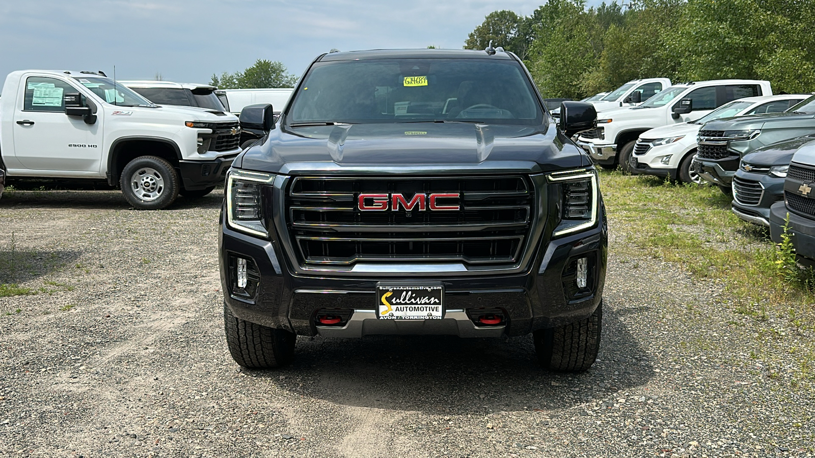 2024 GMC Yukon AT4 3