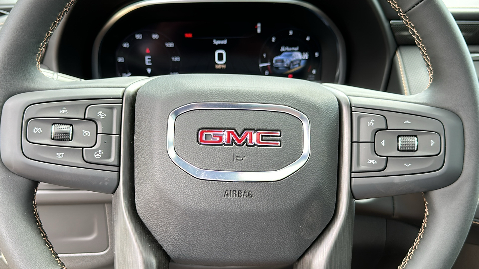 2024 GMC Yukon AT4 11