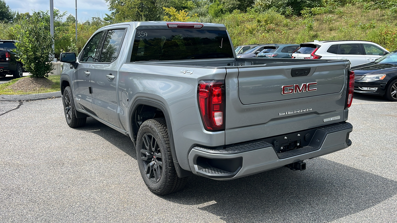 2024 GMC Sierra 1500 Elevation 3