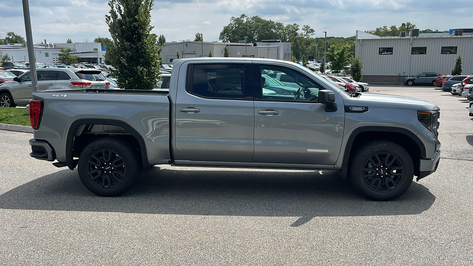 2024 GMC Sierra 1500 Elevation 6