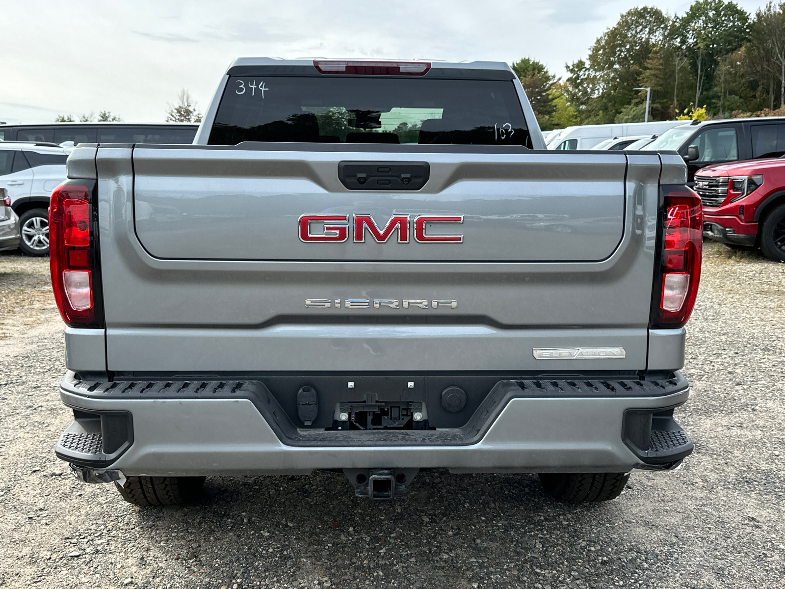 2024 GMC Sierra 1500 Elevation 3