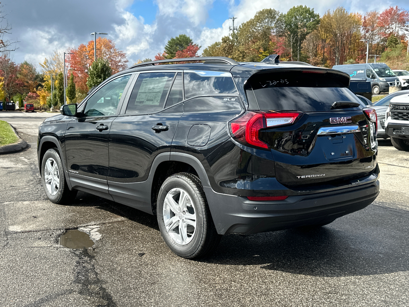 2024 GMC Terrain SLE 2