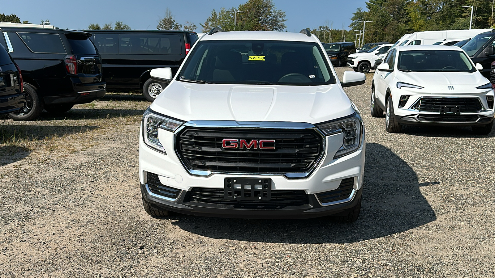 2024 GMC Terrain SLE 3