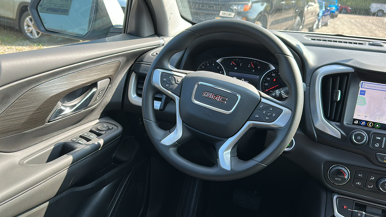 2024 GMC Terrain SLE 22