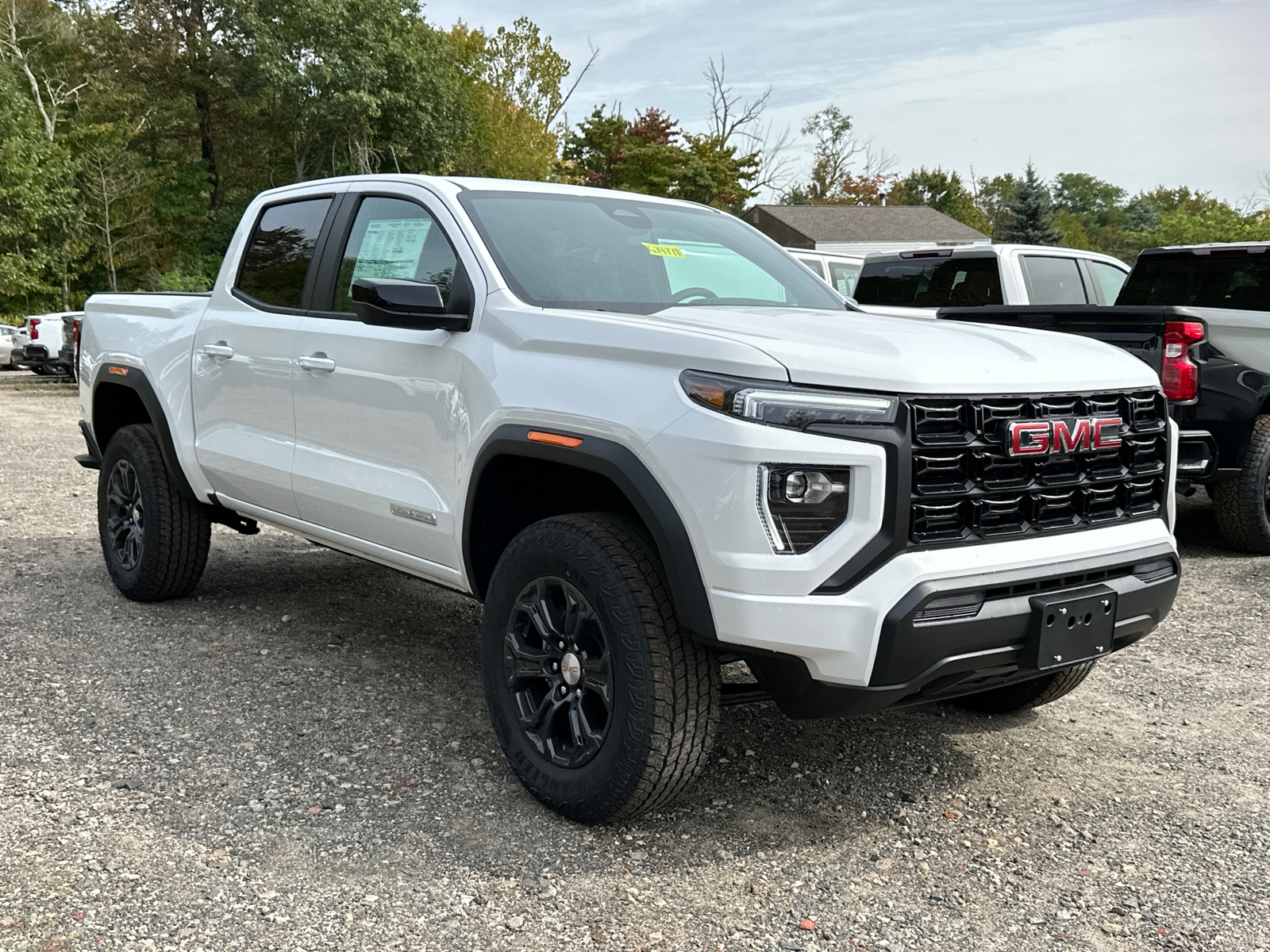 2024 GMC Canyon Elevation 5