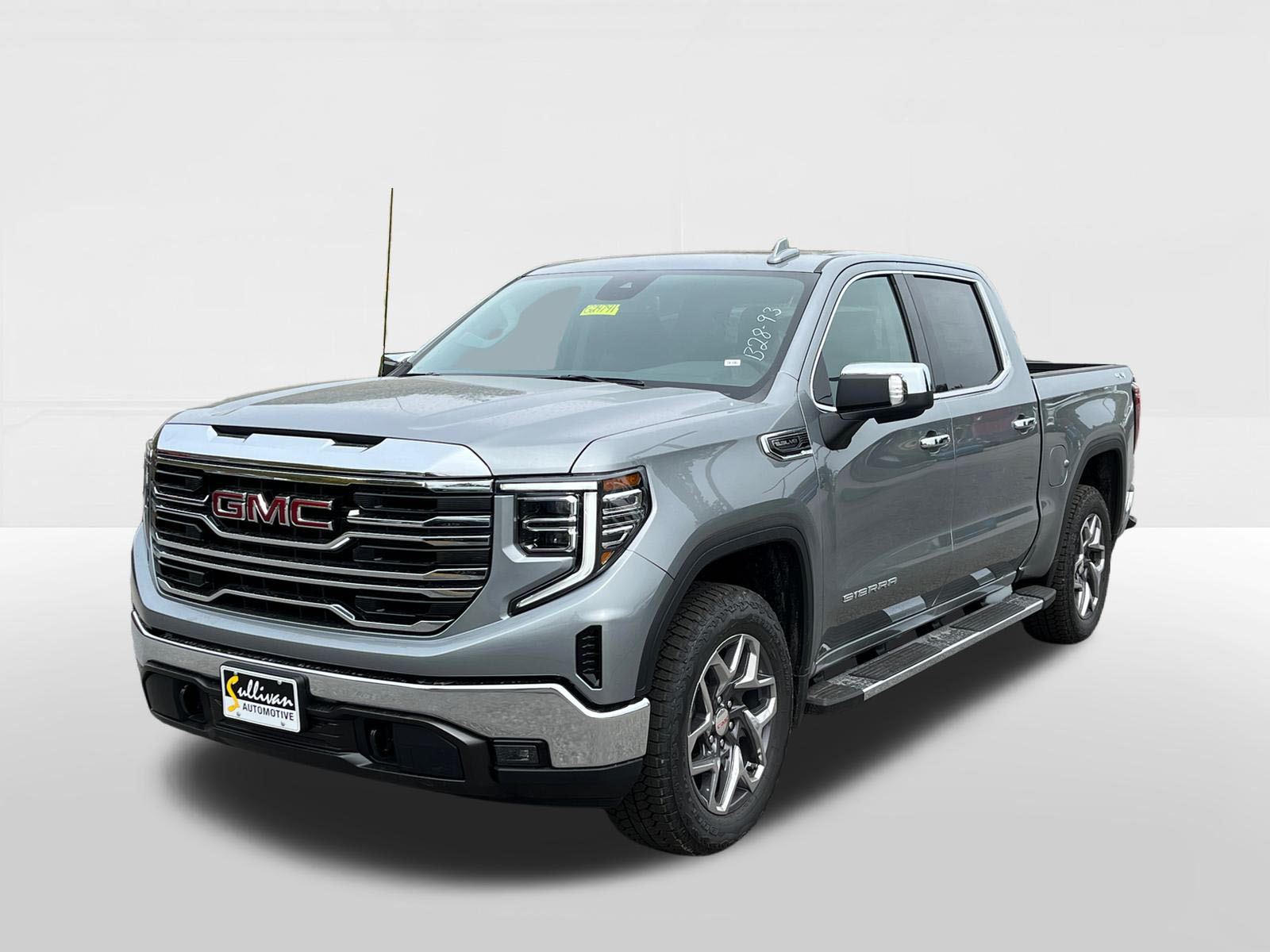 2024 GMC Sierra 1500 SLT 1