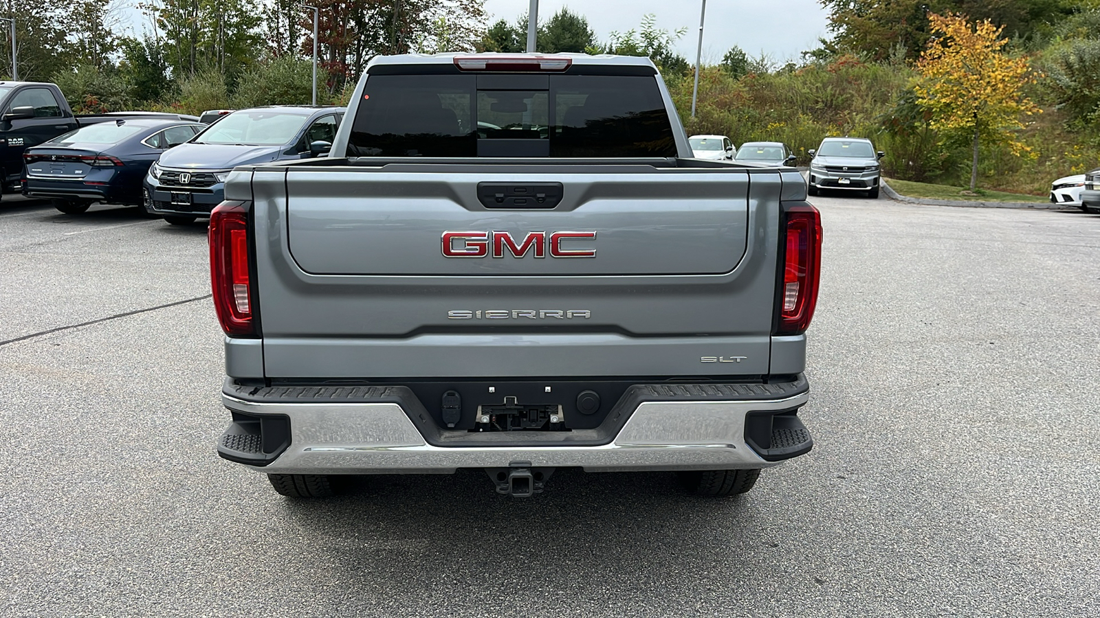 2024 GMC Sierra 1500 SLT 4