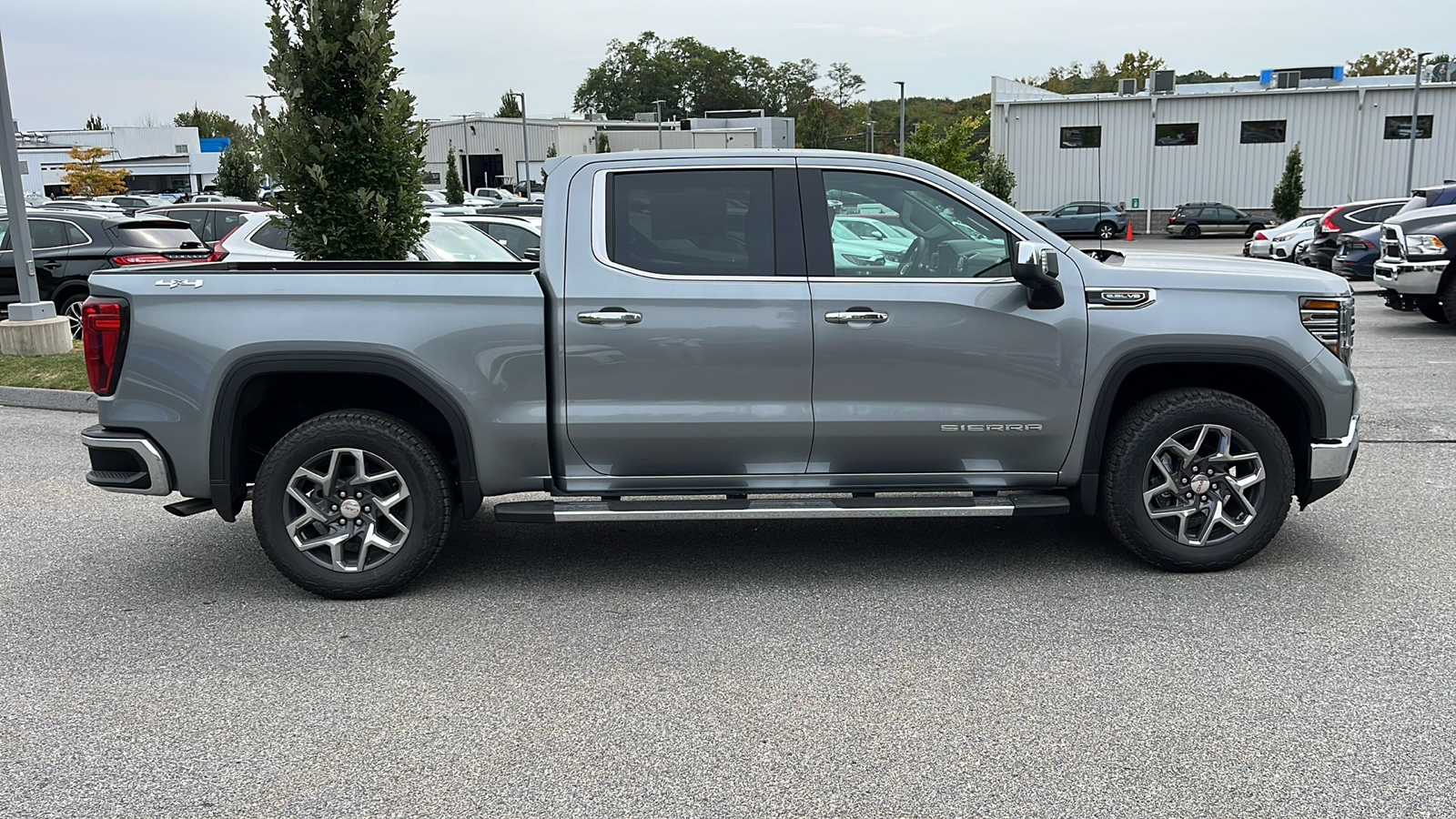 2024 GMC Sierra 1500 SLT 6