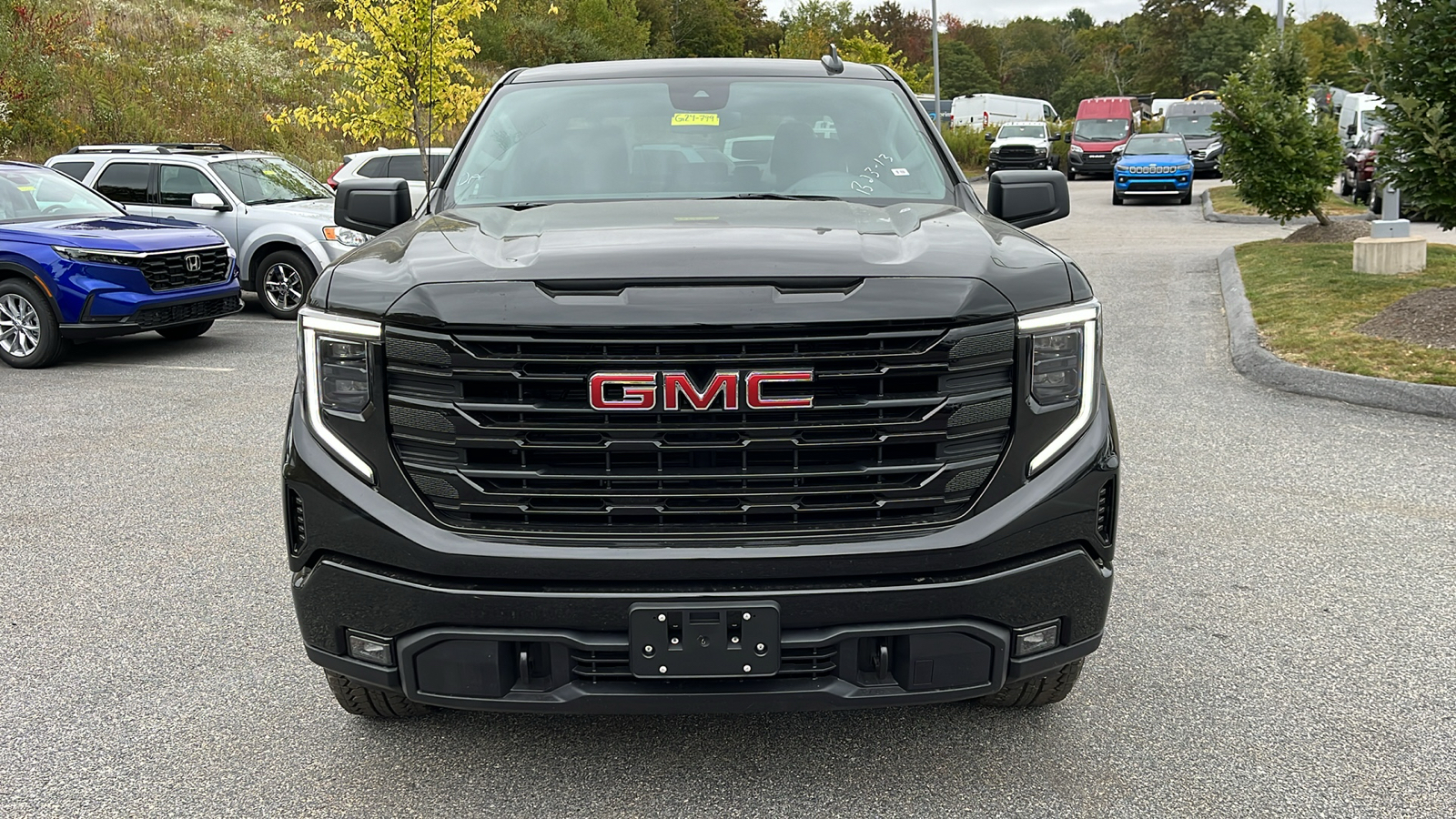 2024 GMC Sierra 1500 Elevation 8