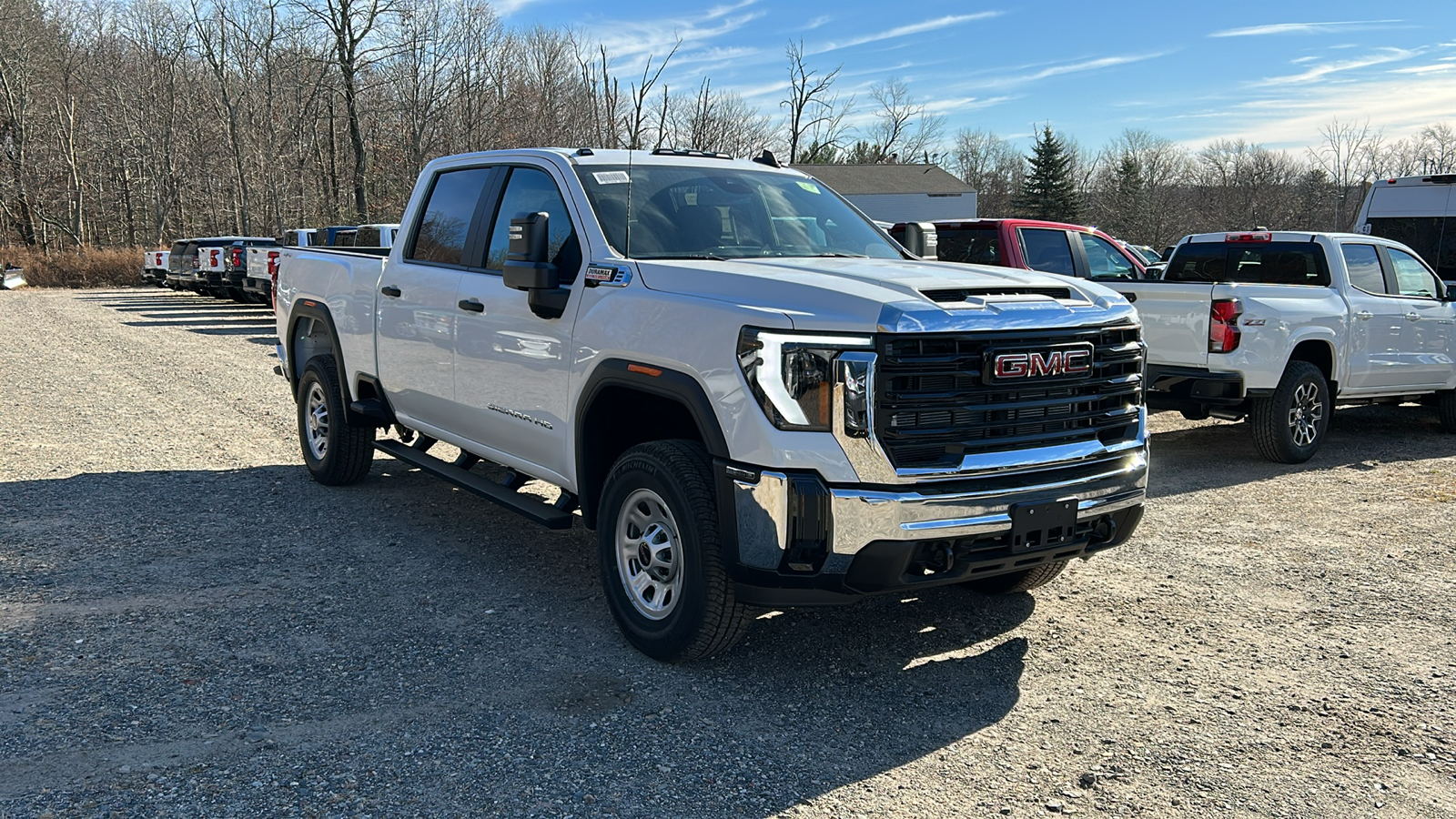 2025 GMC Sierra 3500HD Pro 2