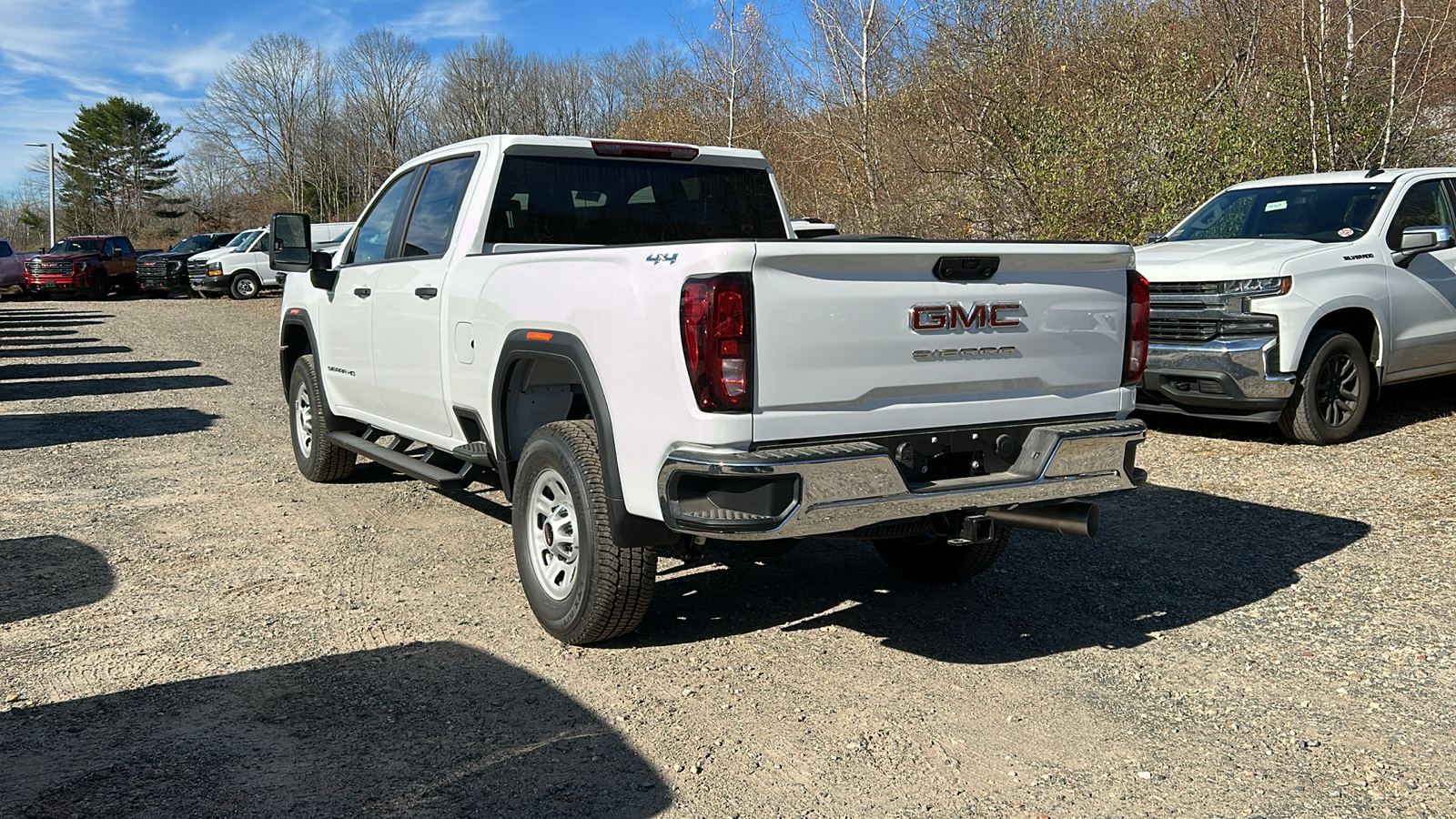 2025 GMC Sierra 3500HD Pro 4