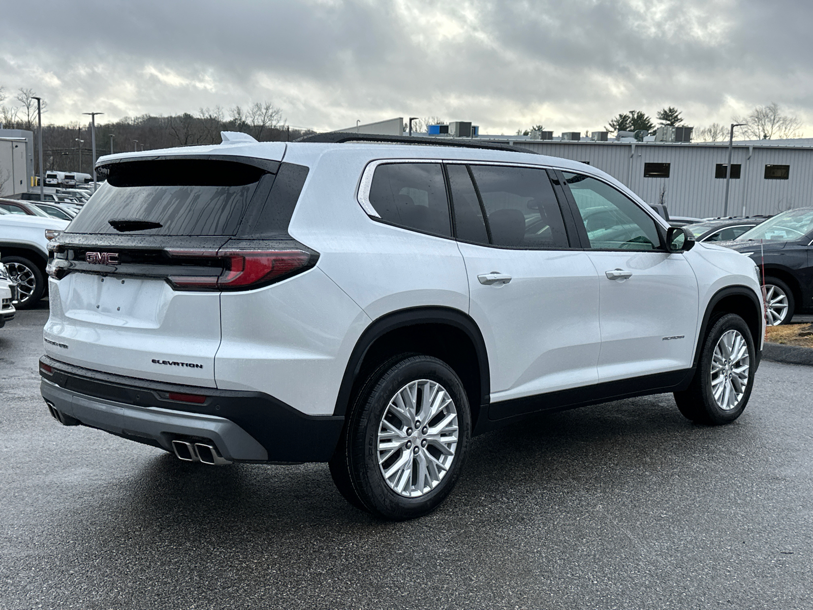 2025 GMC Acadia Elevation 4