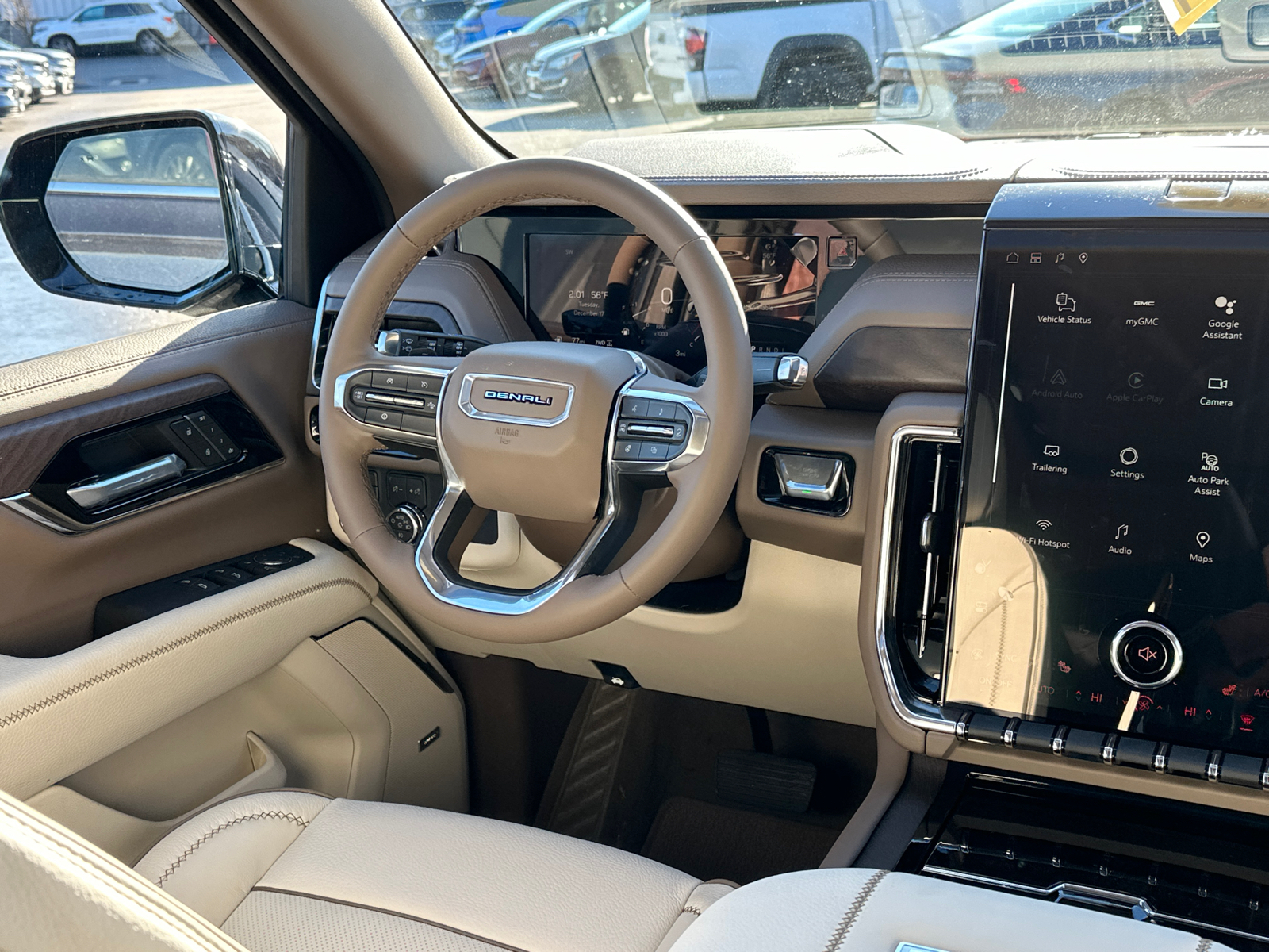 2025 GMC Yukon XL Denali 24