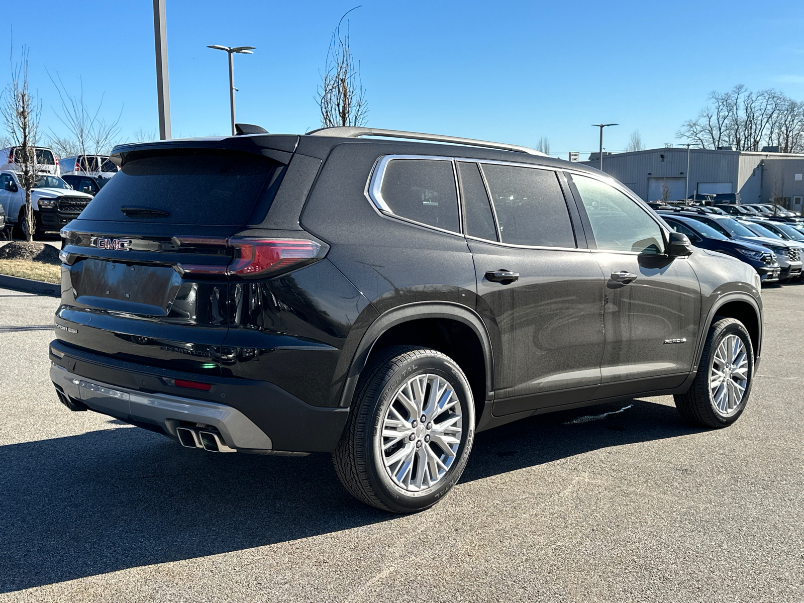 2025 GMC Acadia Elevation 4