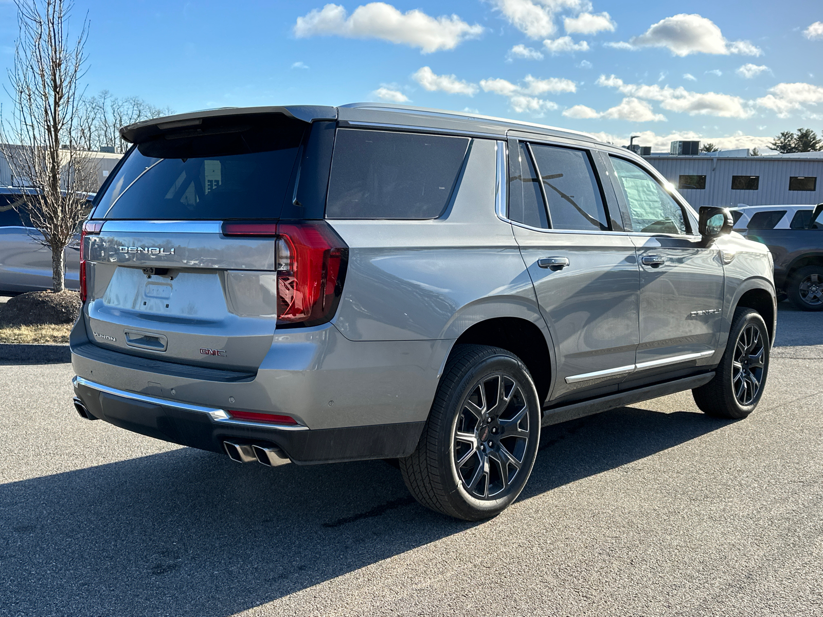 2025 GMC Yukon Denali 4