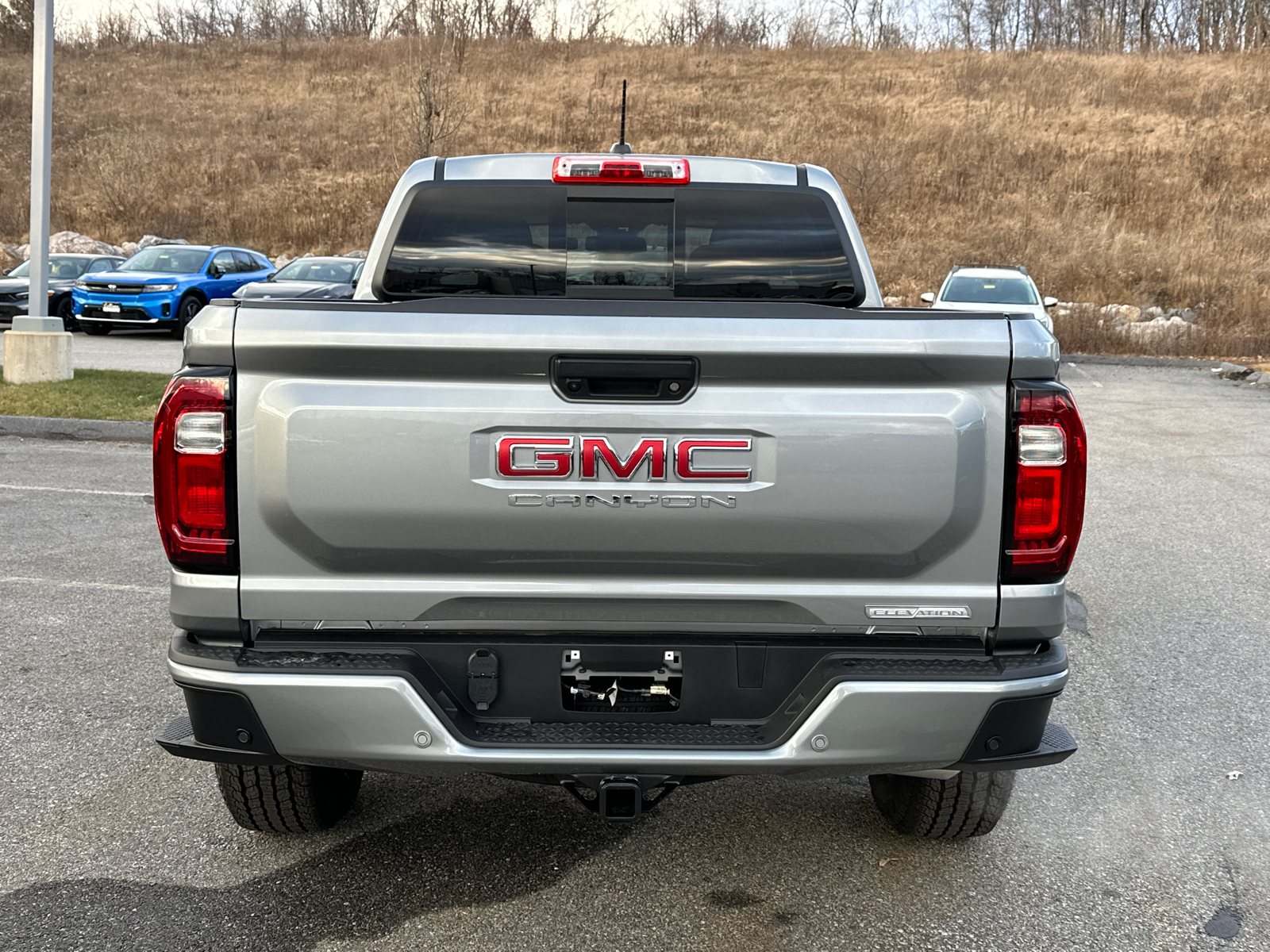 2024 GMC Canyon Elevation 3