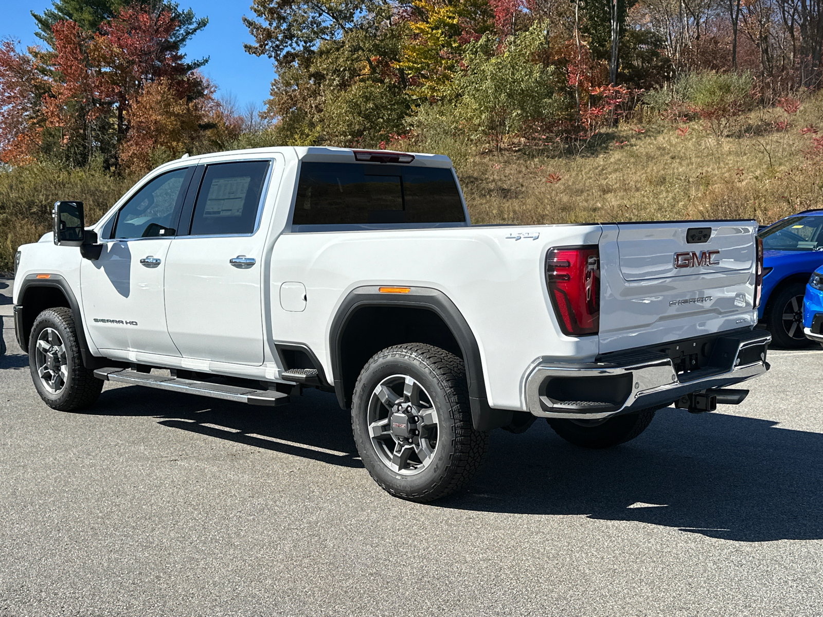 2025 GMC Sierra 2500HD SLT 2