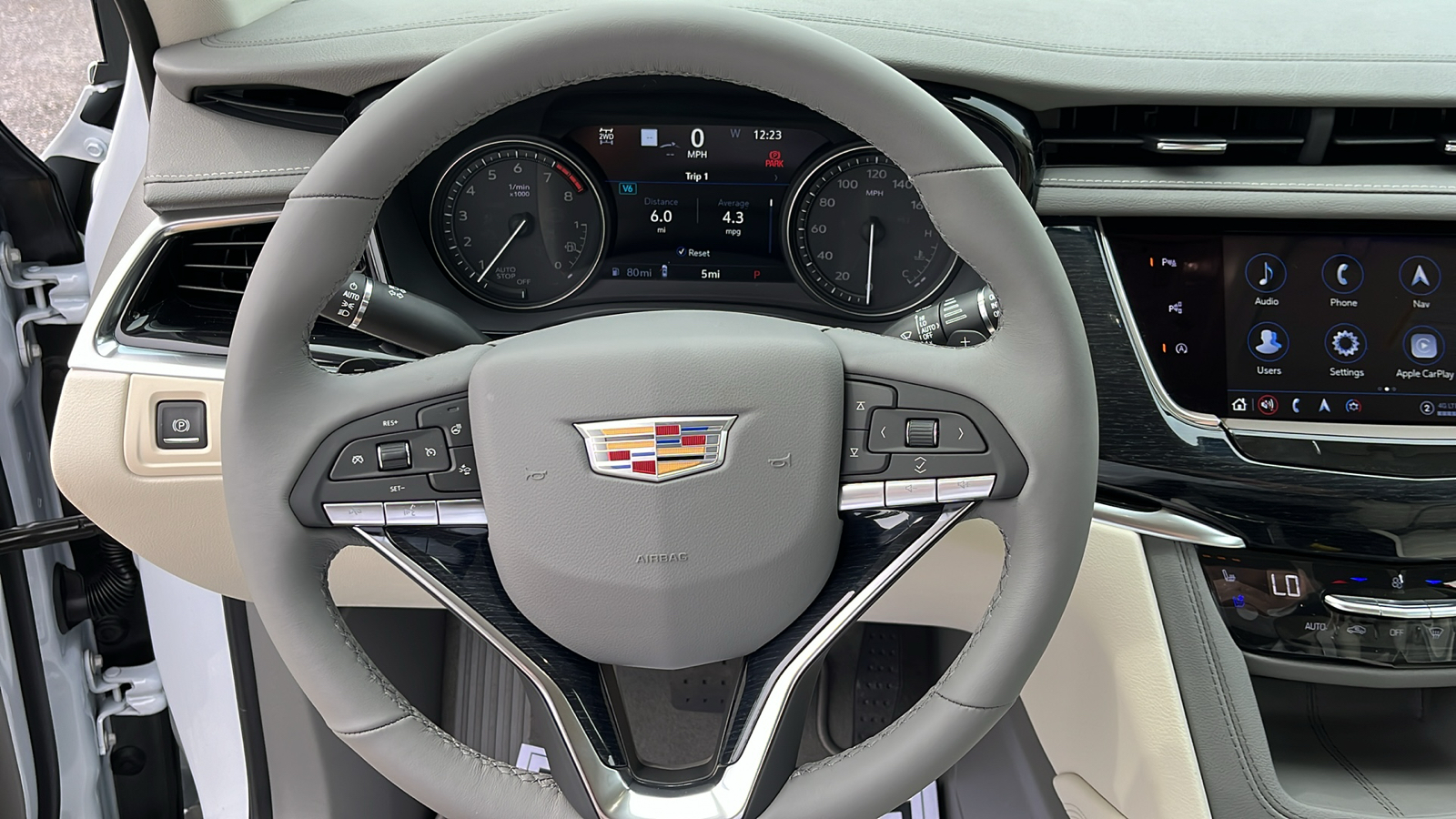 2024 Cadillac XT6 Premium Luxury 13