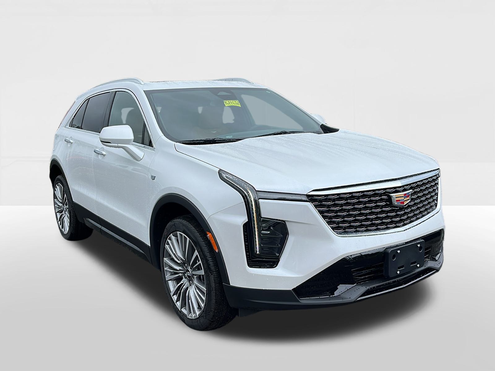 2024 Cadillac XT4 Premium Luxury 3