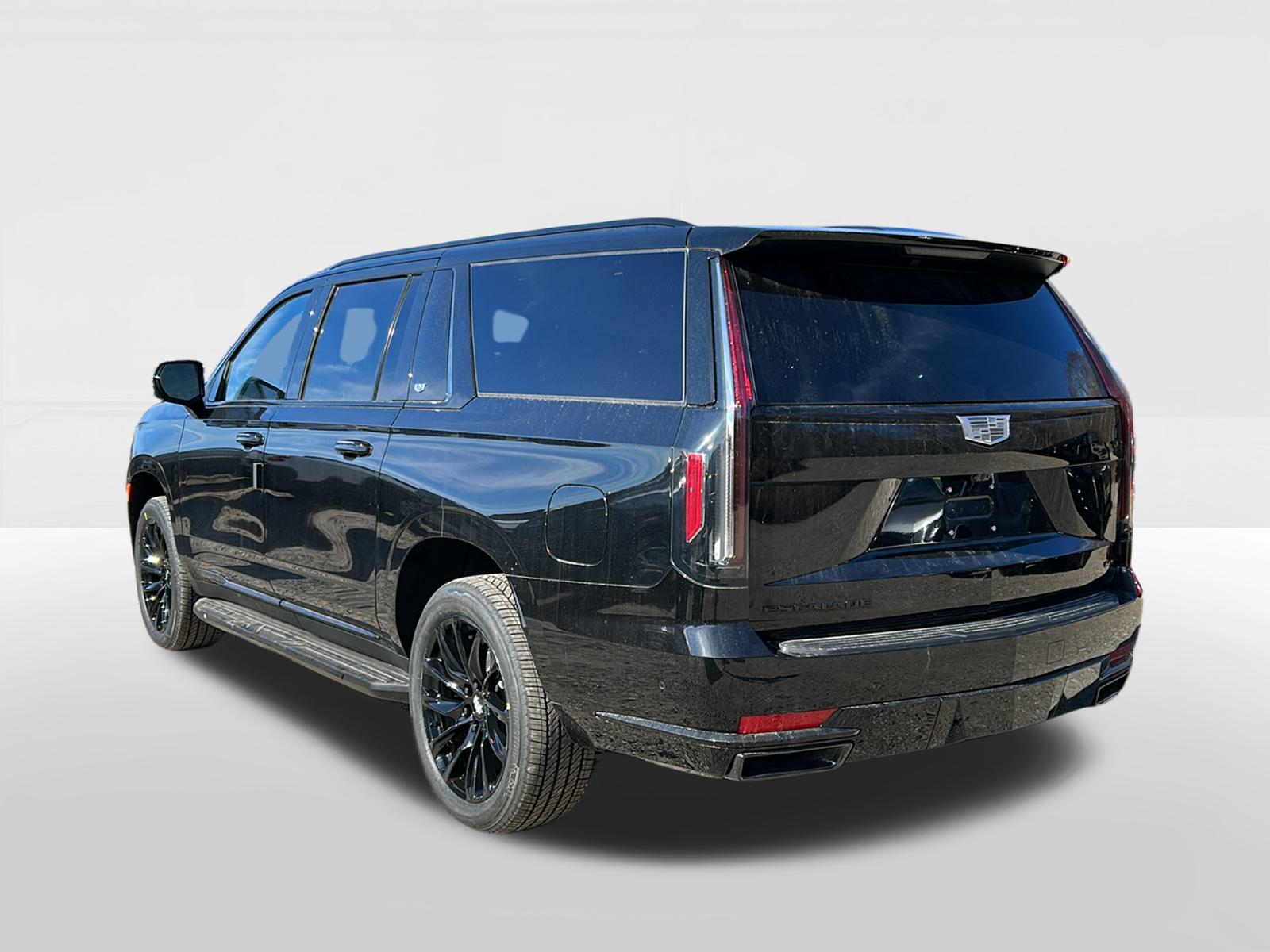 2024 Cadillac Escalade ESV Sport 4