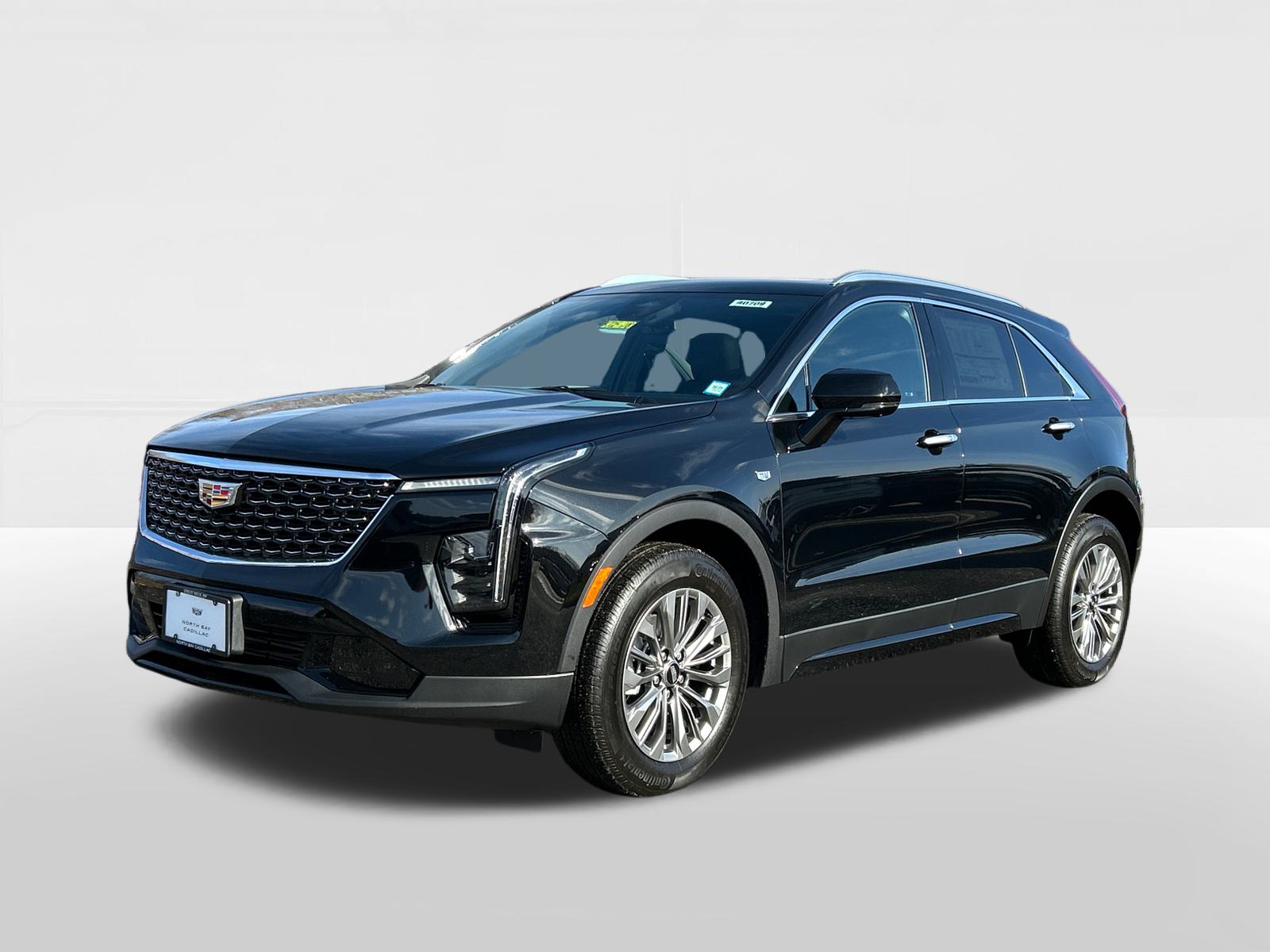 2025 Cadillac XT4 Premium Luxury 1