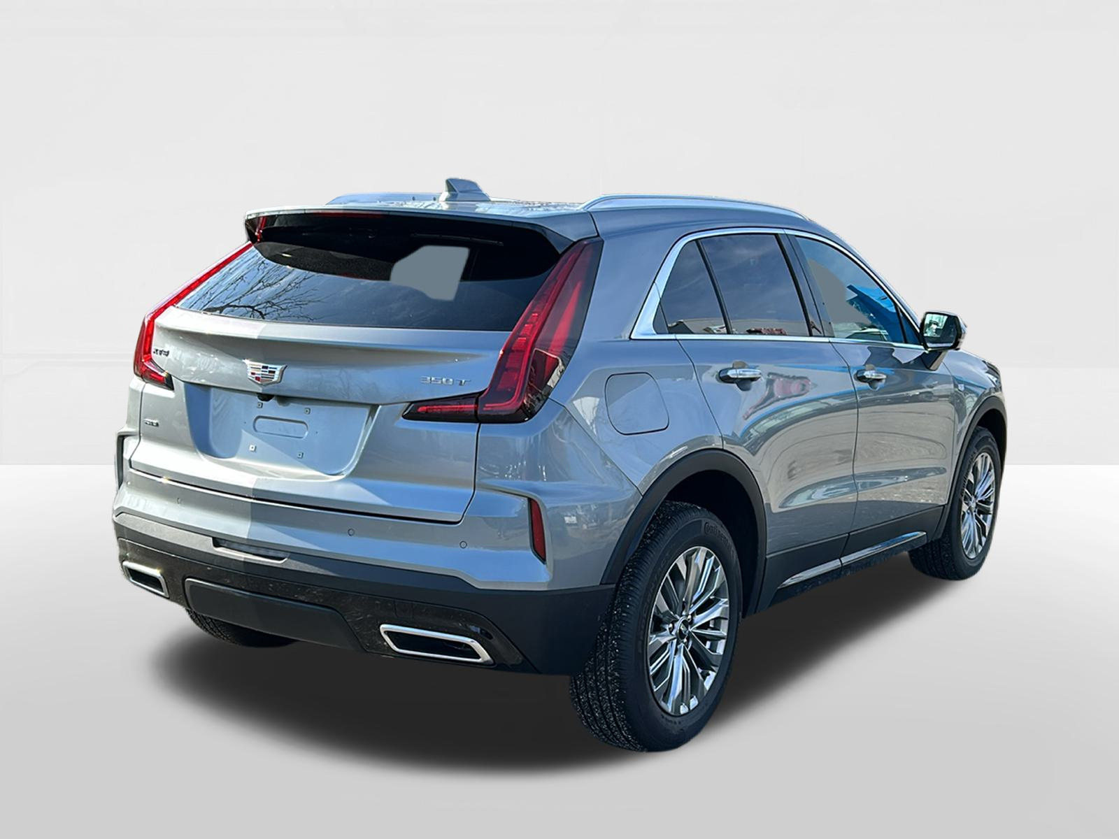 2025 Cadillac XT4 Premium Luxury 6