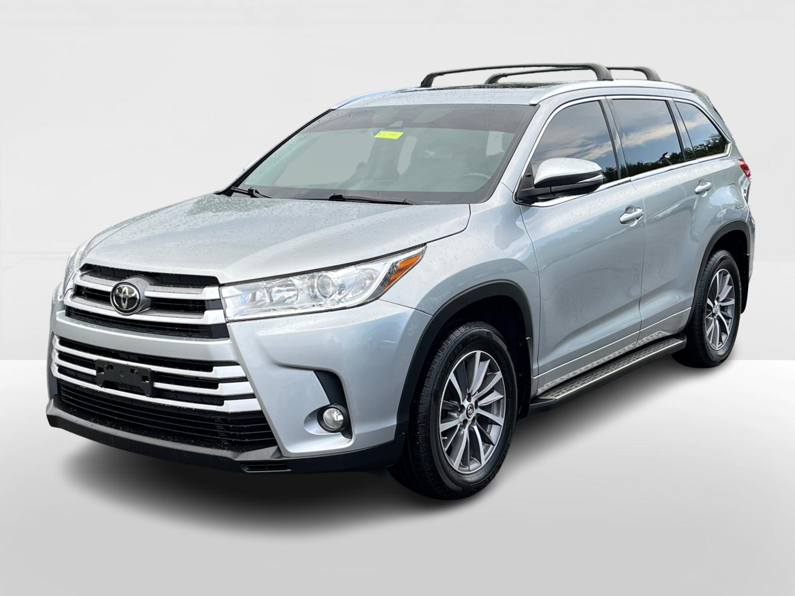 2017 Toyota Highlander XLE 1