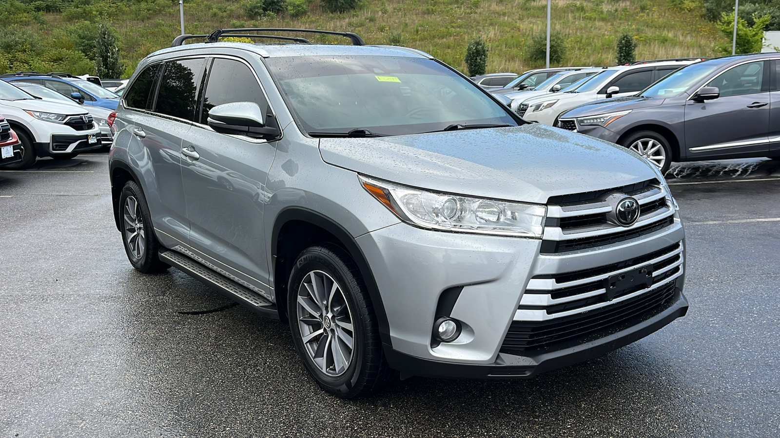 2017 Toyota Highlander XLE 3